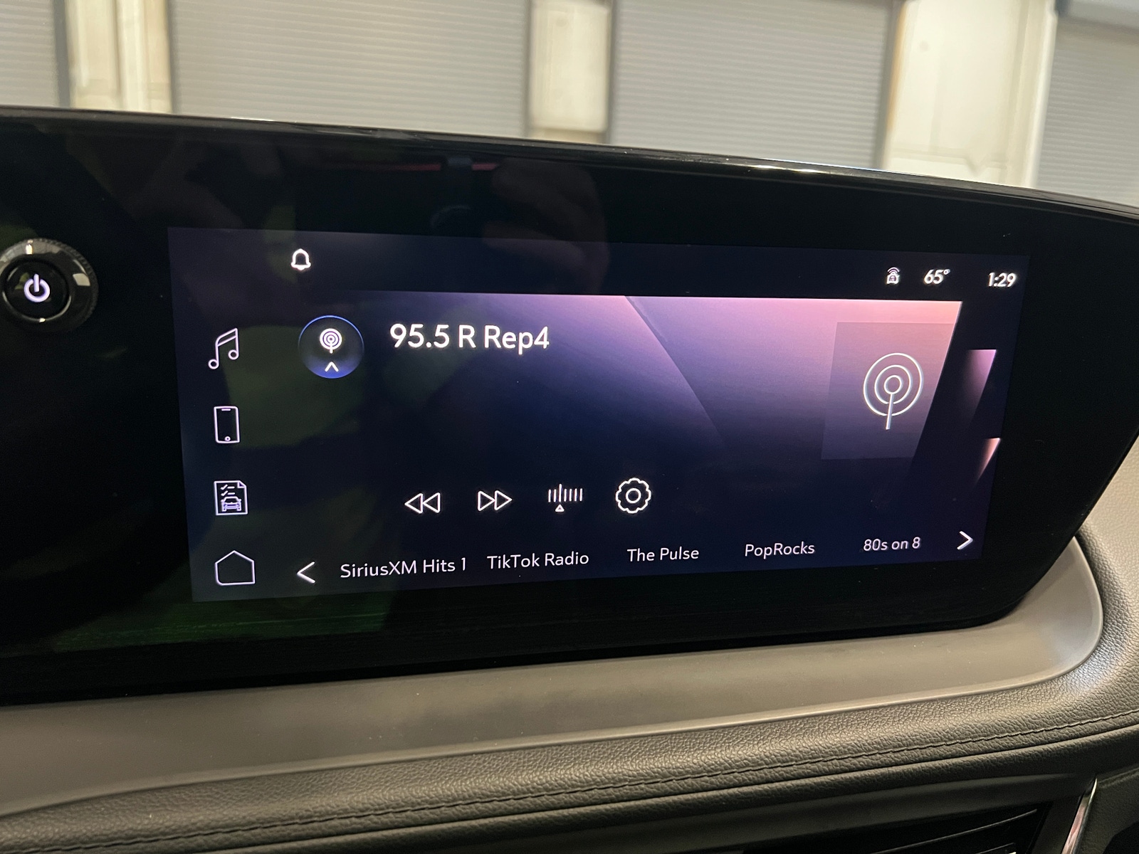 Thumbnail: 2025 Buick Encore GX - 4