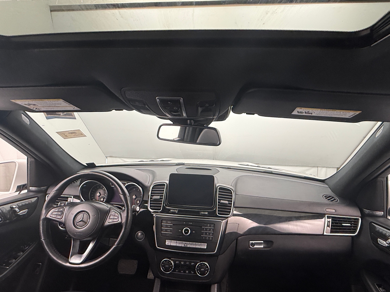 Thumbnail: 2019 Mercedes-Benz GLS - 2