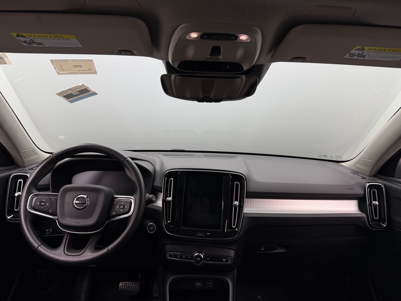 Thumbnail: 2019 Volvo XC40 - 2