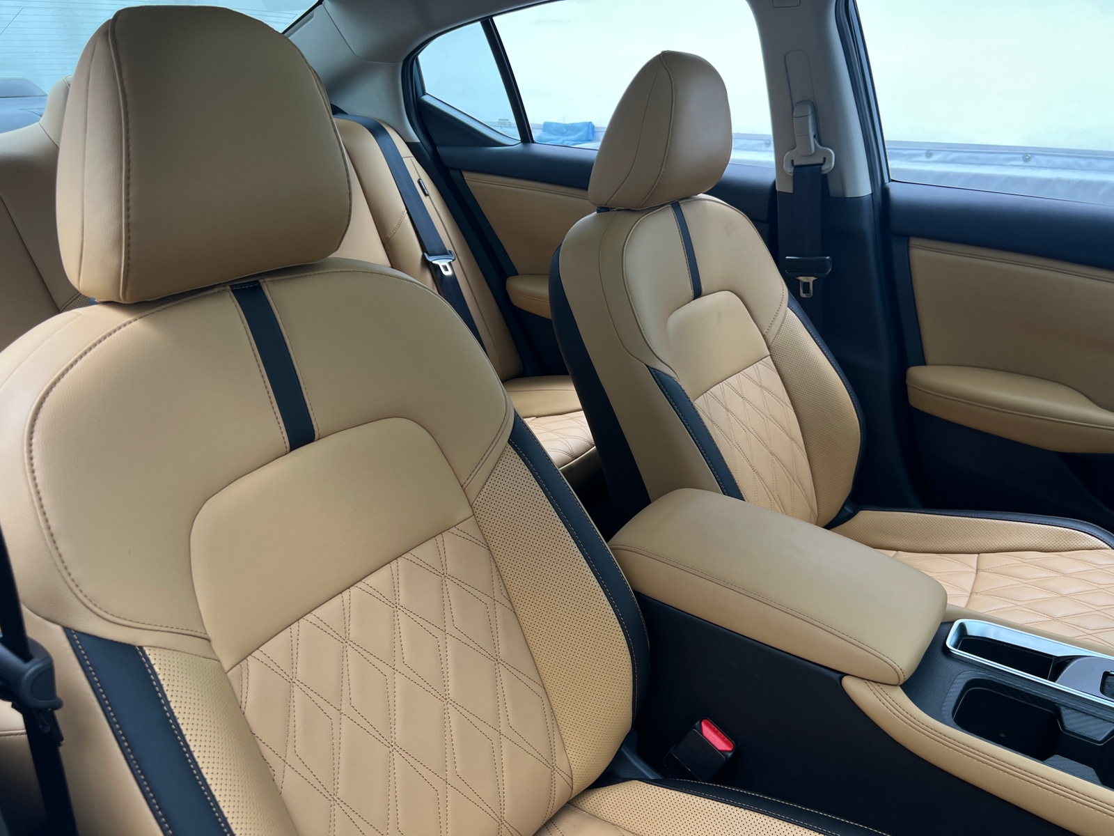 Thumbnail: 2025 Nissan Sentra - 2