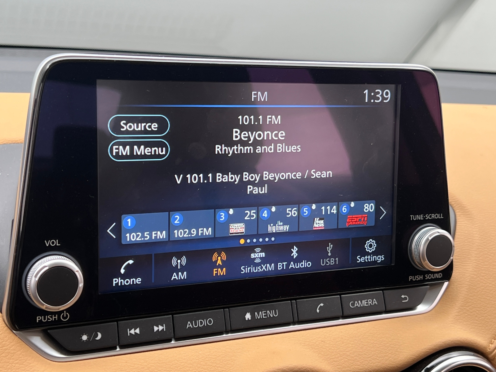 Thumbnail: 2025 Nissan Sentra - 4