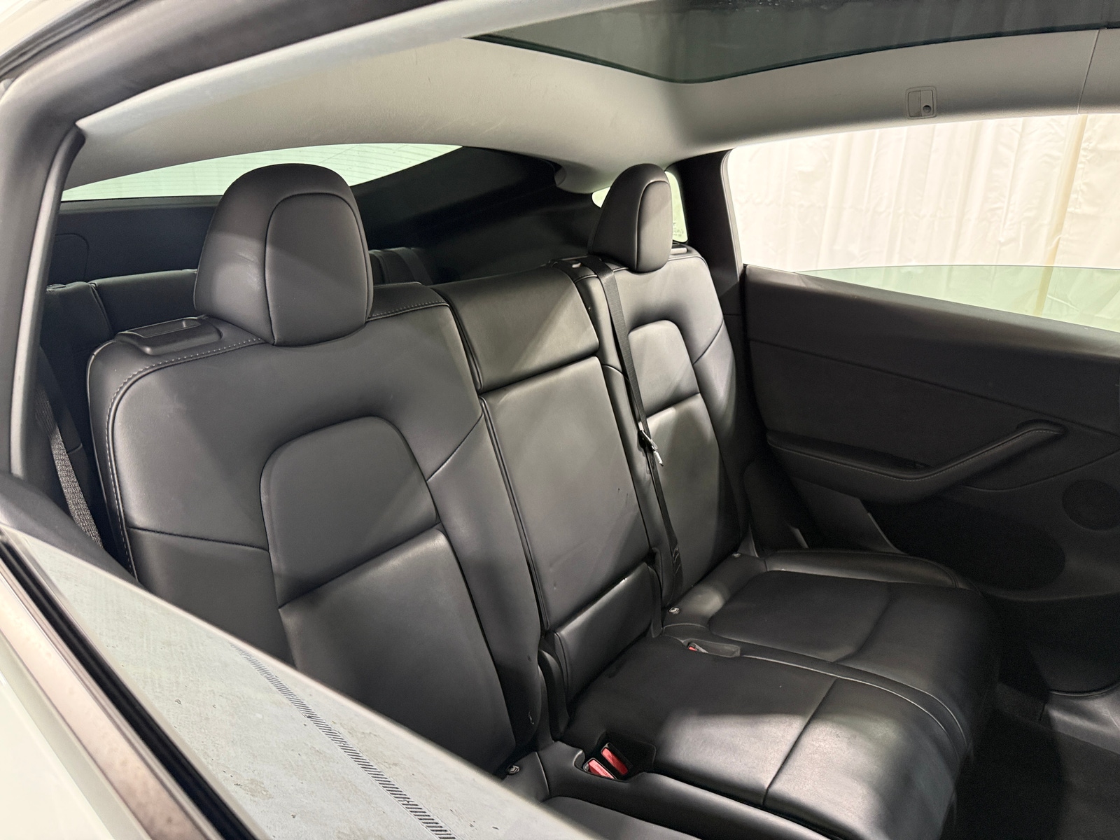 Thumbnail: 2022 Tesla Model Y - 5