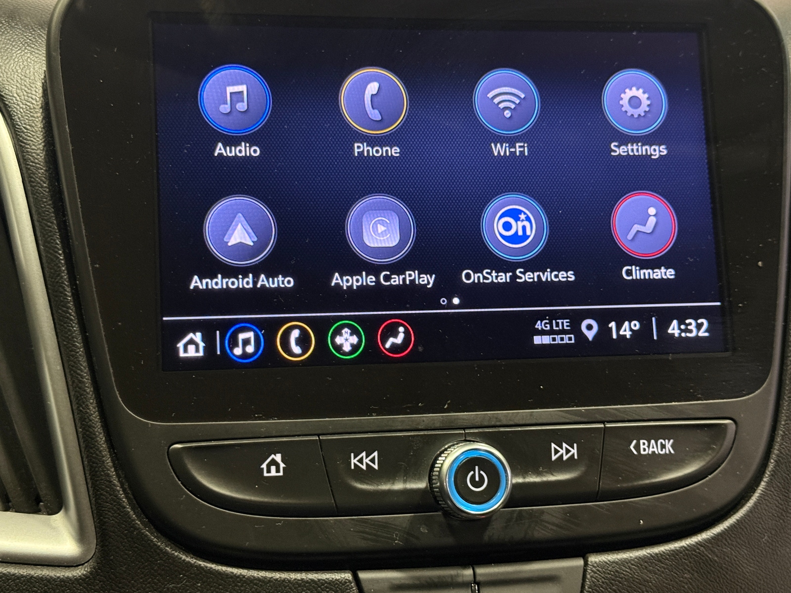 Thumbnail: 2024 Chevrolet Malibu - 4