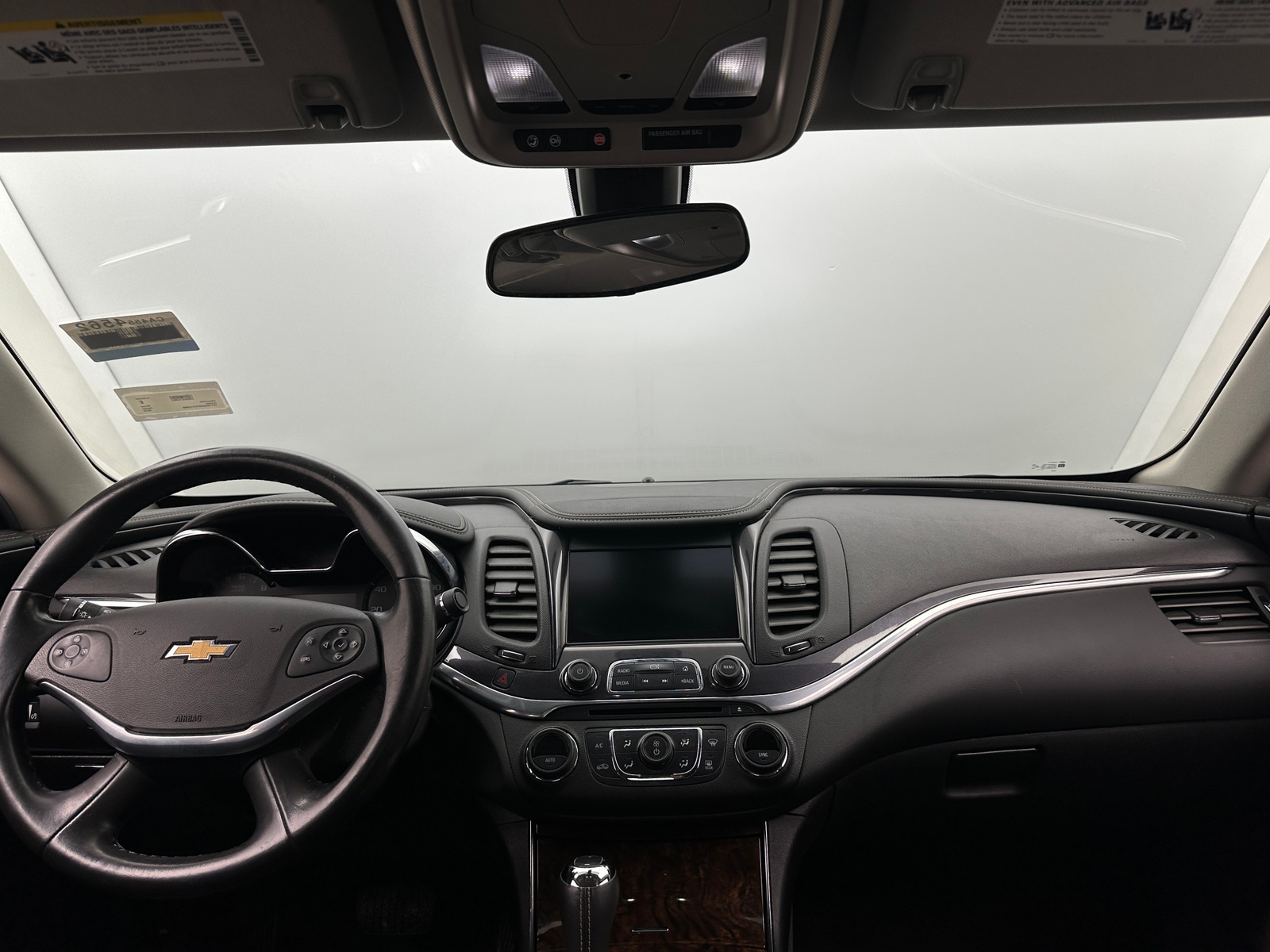 Thumbnail: 2015 Chevrolet Impala - 3