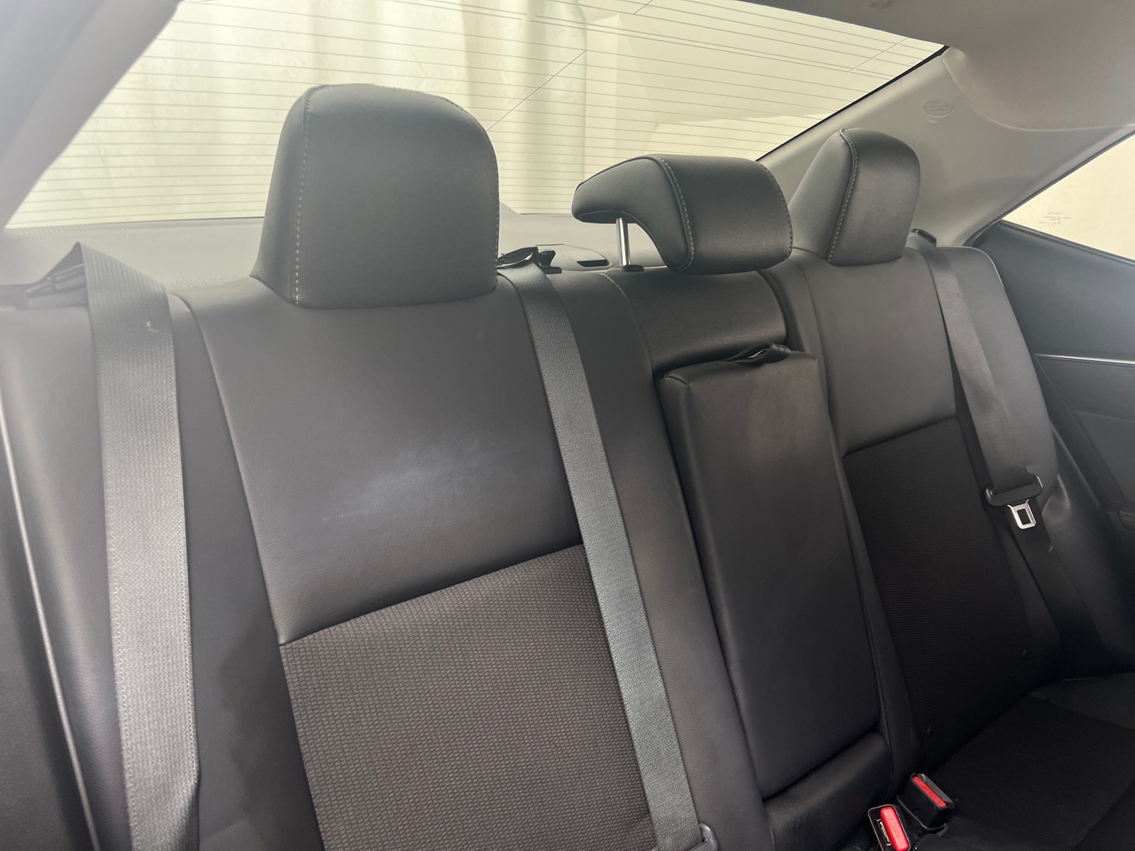 Thumbnail: 2016 Toyota Corolla - 6