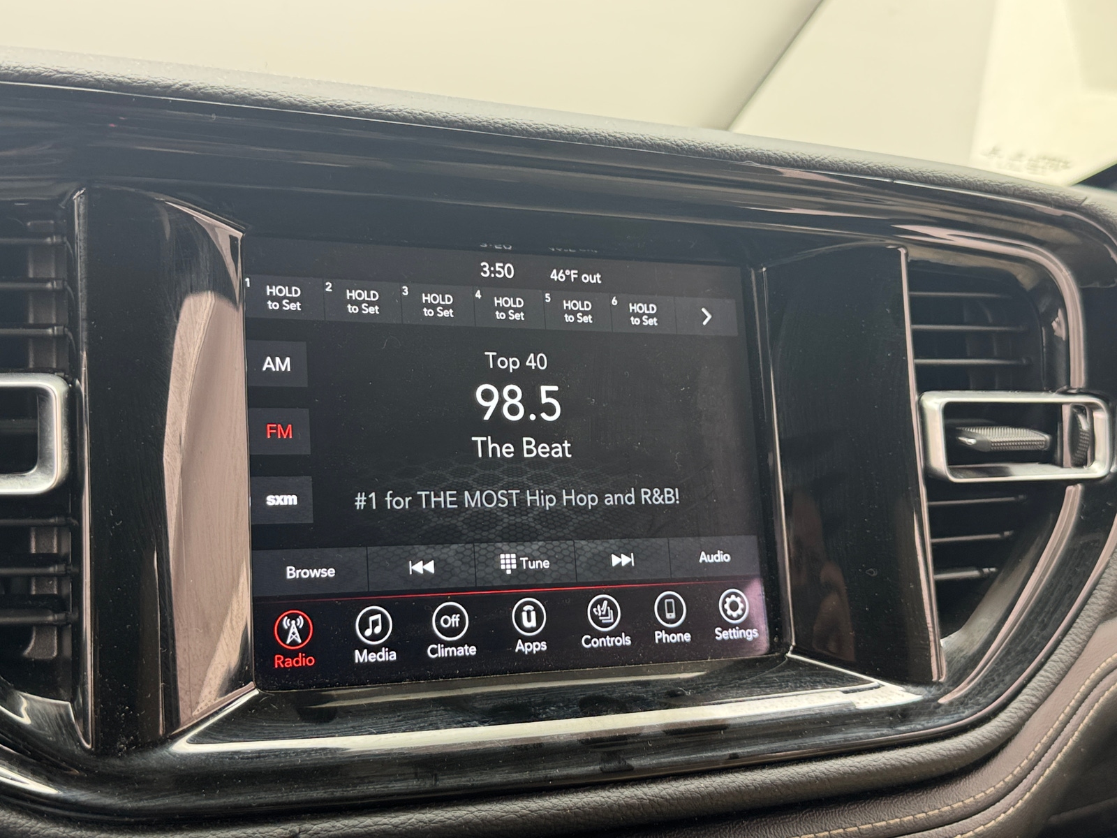 Thumbnail: 2022 Dodge Durango - 4