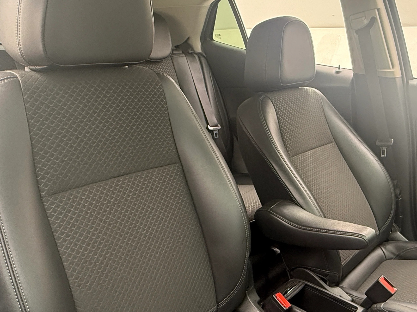 Thumbnail: 2019 Buick Encore - 2