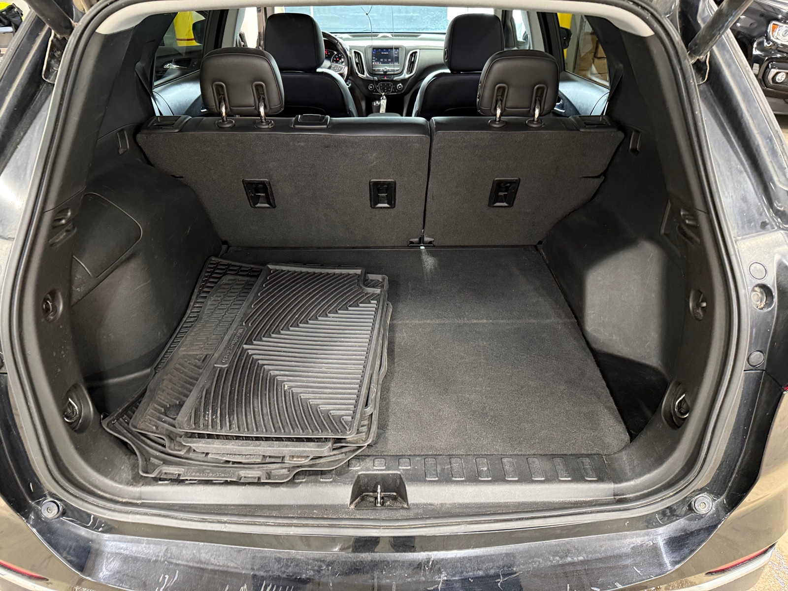 Thumbnail: 2020 Chevrolet Equinox - 6