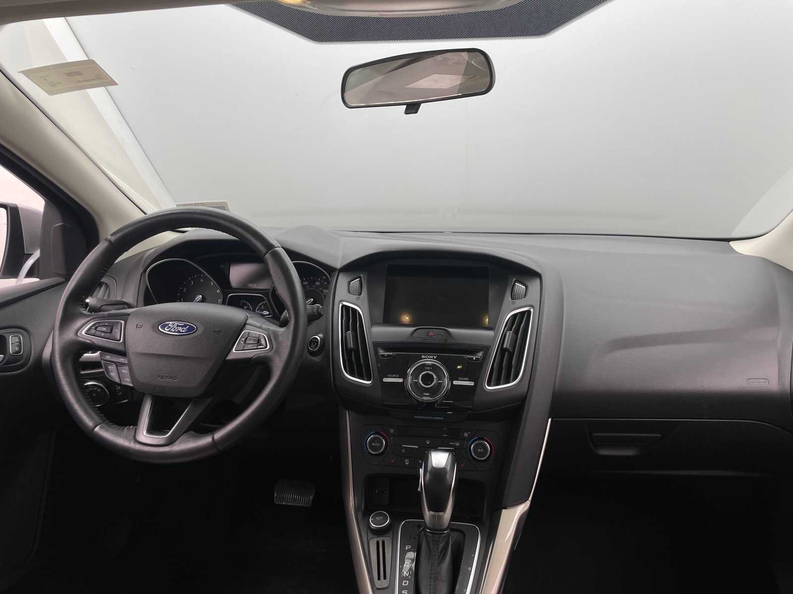 Thumbnail: 2016 Ford Focus - 2