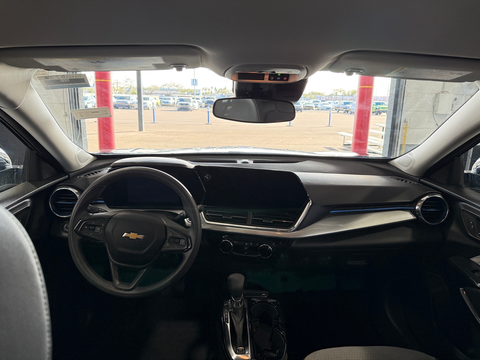 Thumbnail: 2025 Chevrolet Trax - 3