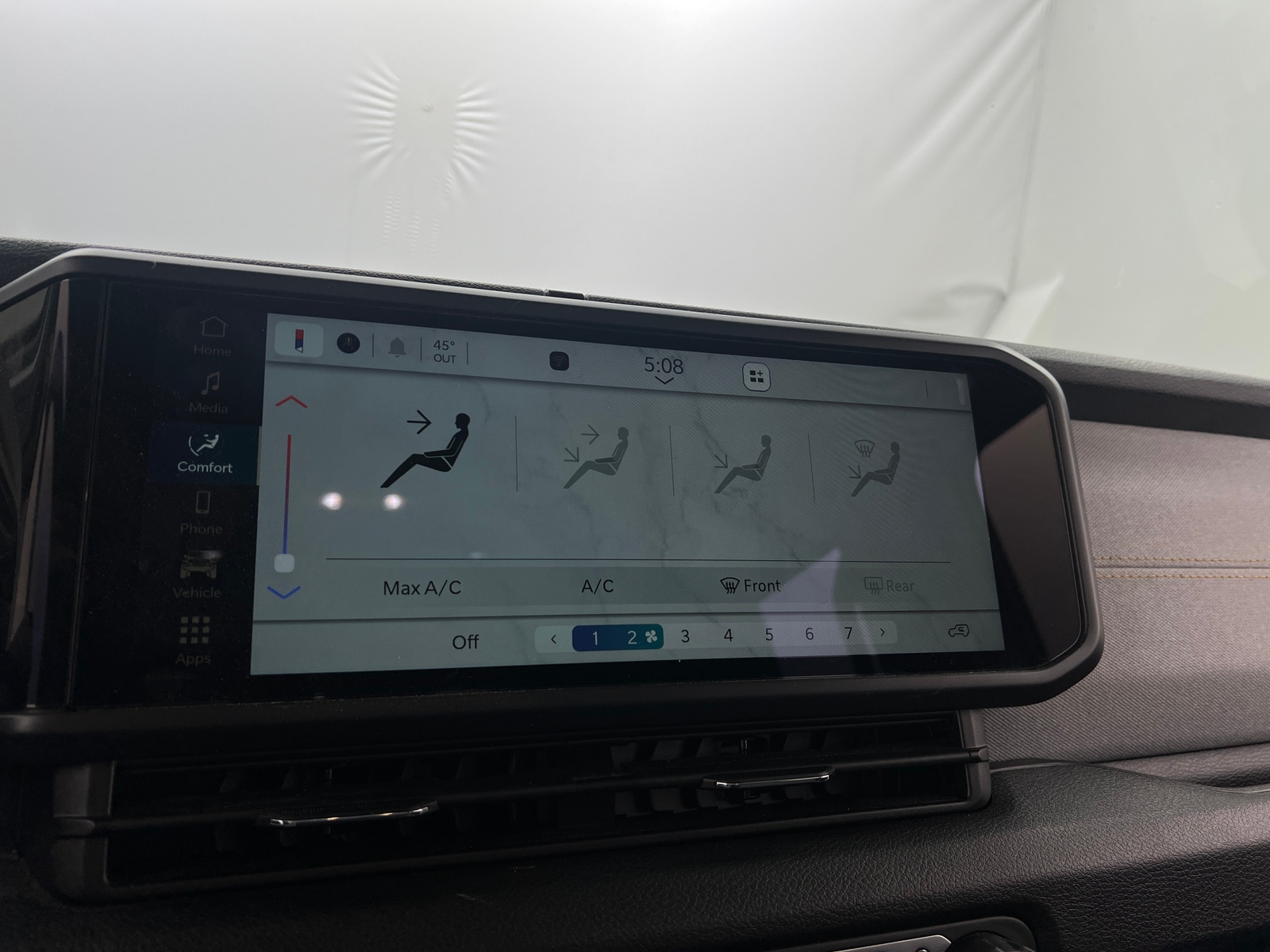 Thumbnail: 2025 Jeep Wrangler - 4