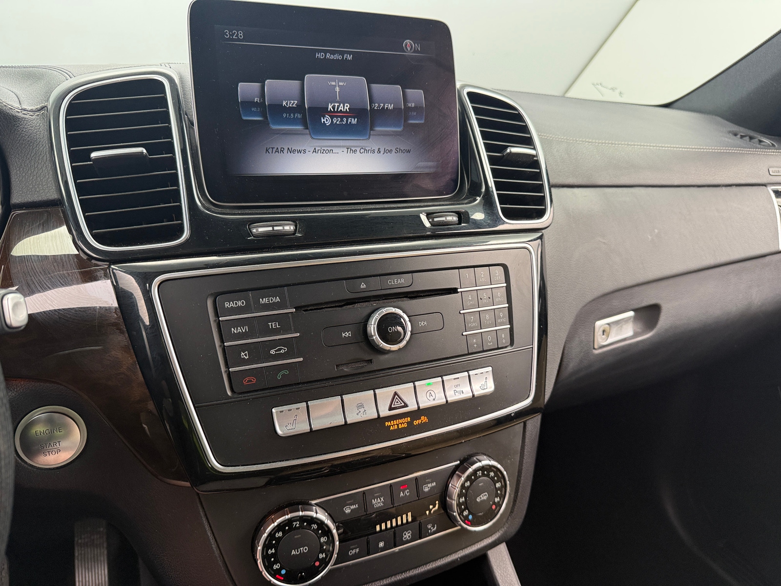 Thumbnail: 2018 Mercedes-Benz GLS - 3