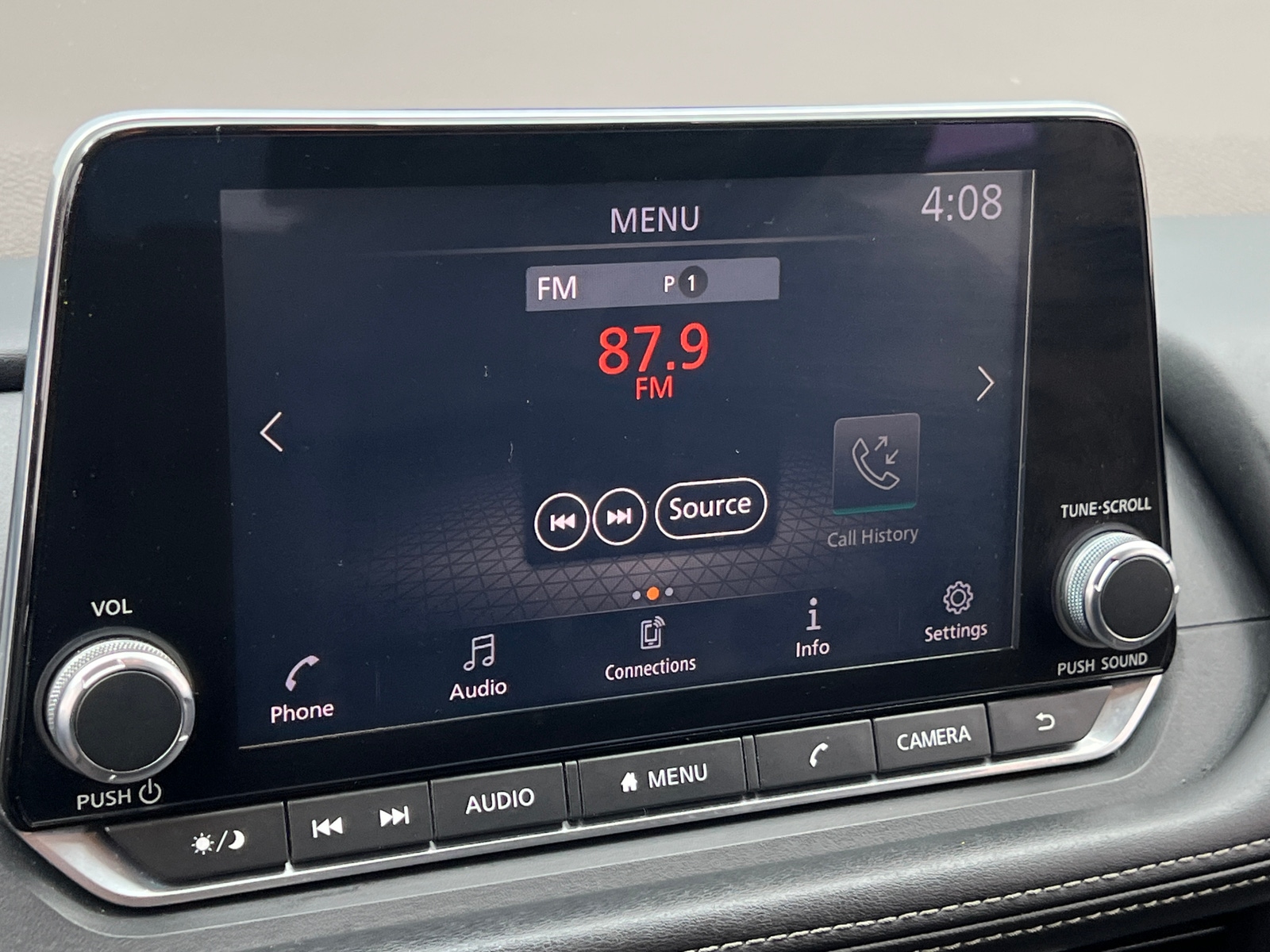 Thumbnail: 2021 Nissan Rogue - 4