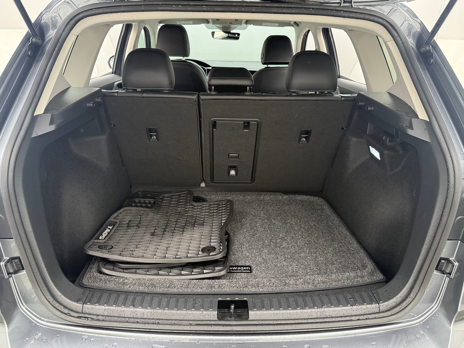 Thumbnail: 2025 Volkswagen Taos - 6