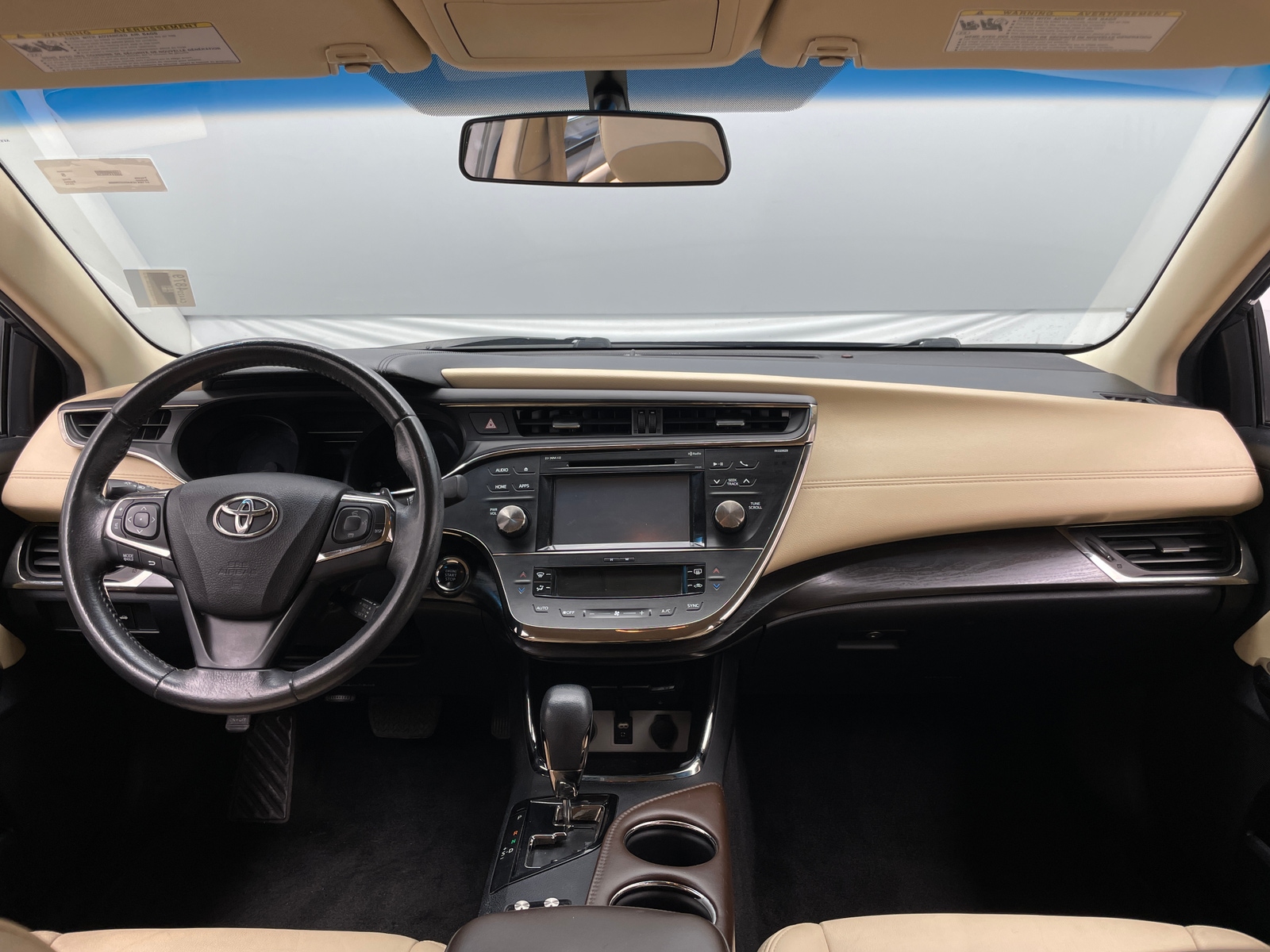 Thumbnail: 2016 Toyota Avalon - 3