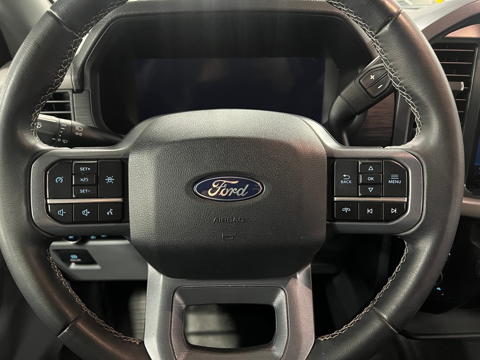 Thumbnail: 2024 Ford Econoline - 5