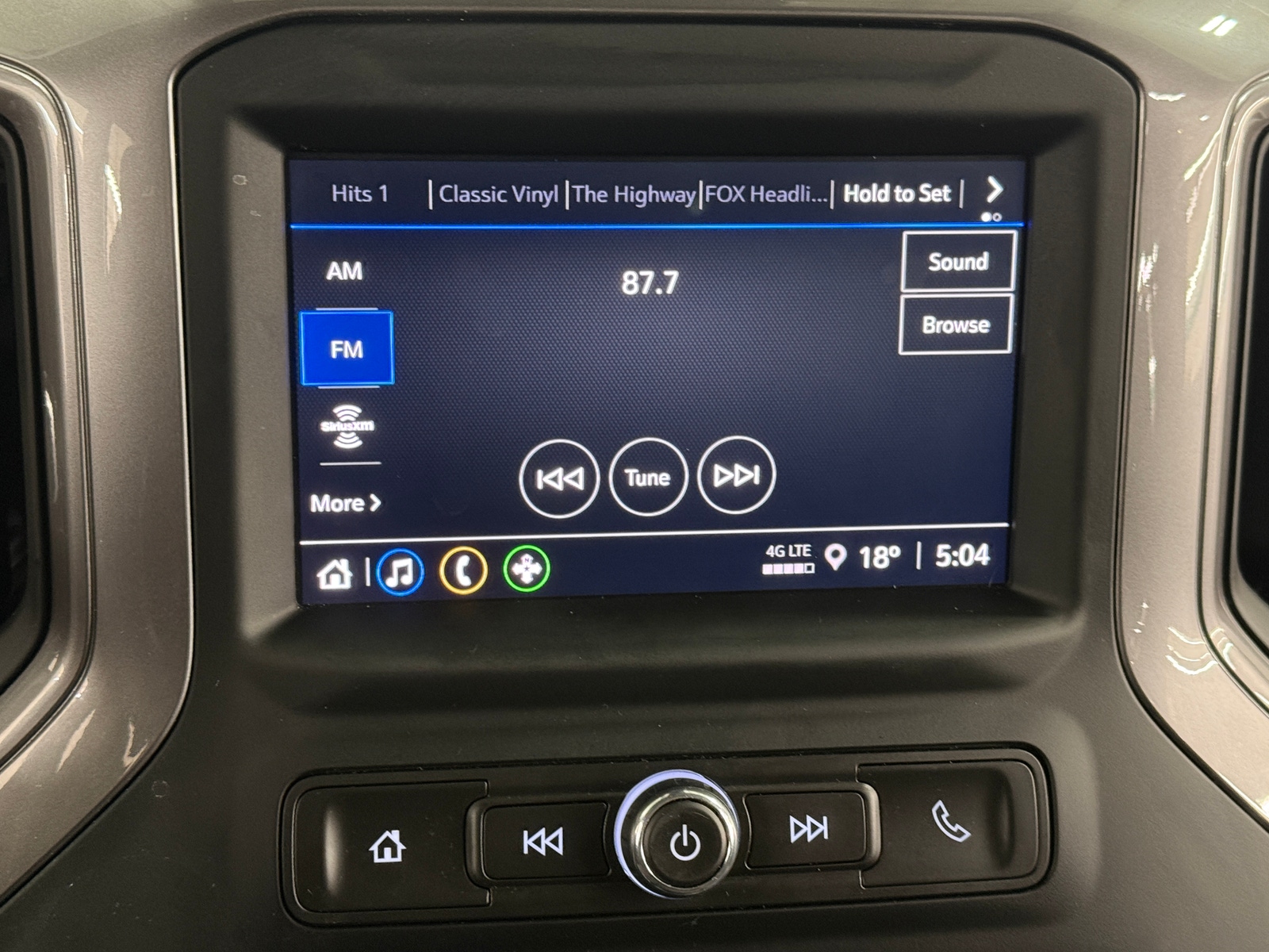 Thumbnail: 2022 Chevrolet Silverado 1500 - 4