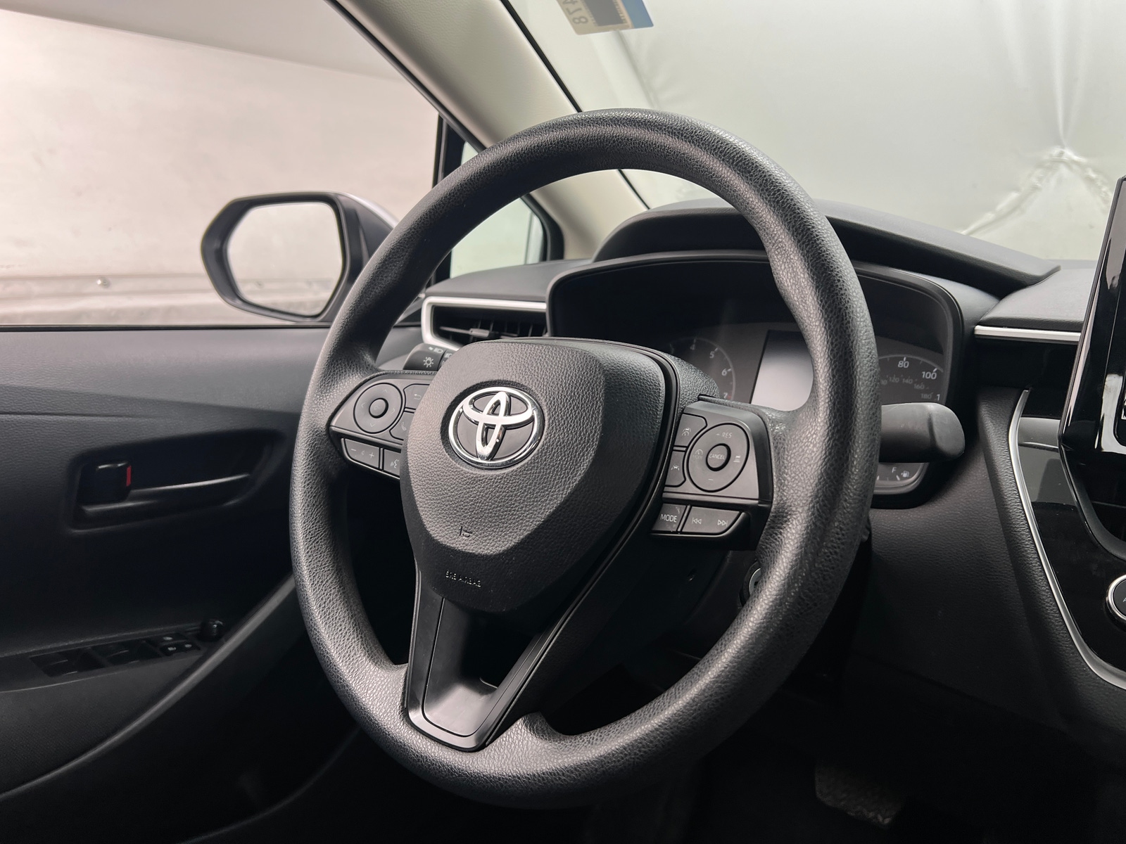 Thumbnail: 2025 Toyota Corolla - 5