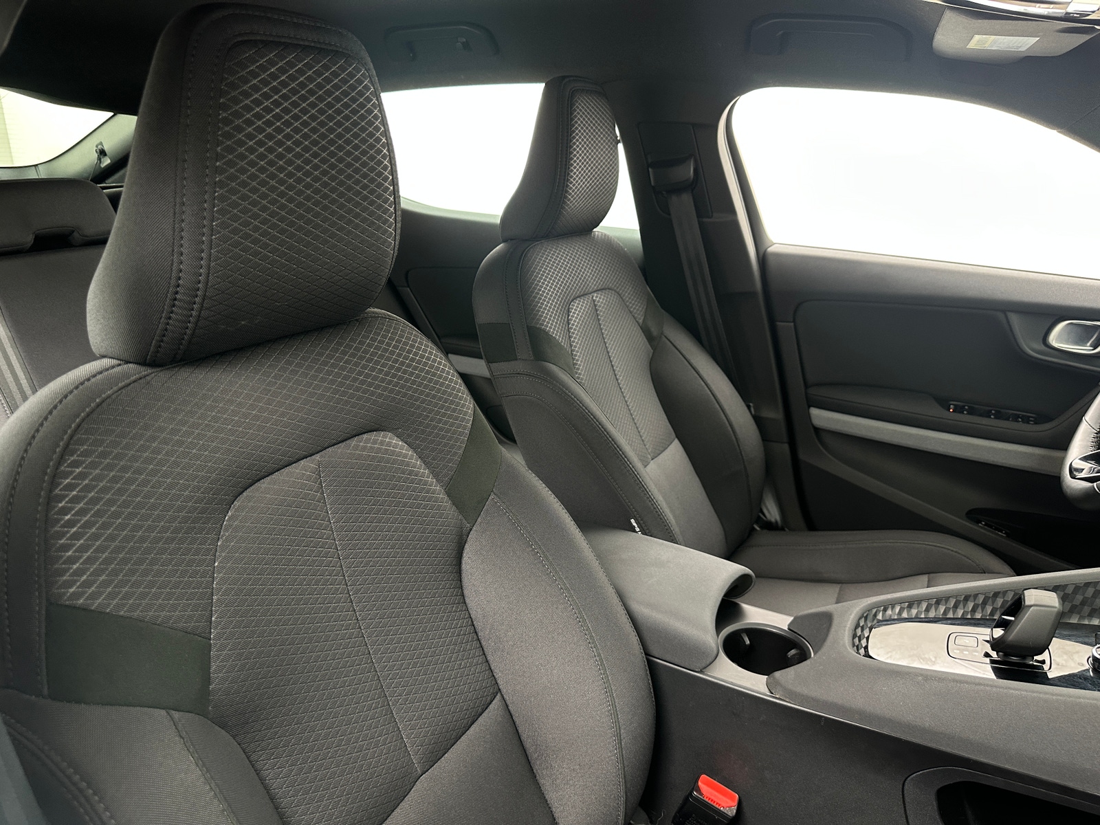 Thumbnail: 2022 Polestar 2 - 2