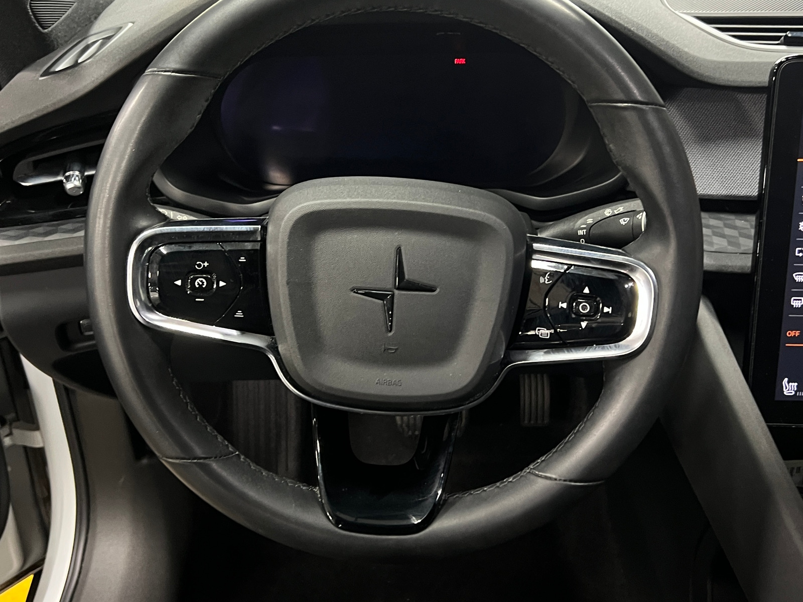 Thumbnail: 2022 Polestar 2 - 5