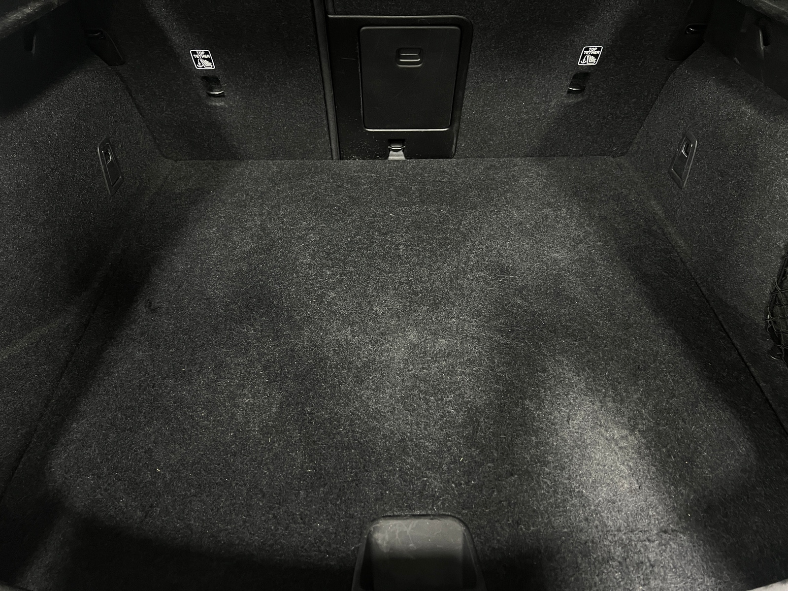 Thumbnail: 2022 Polestar 2 - 7