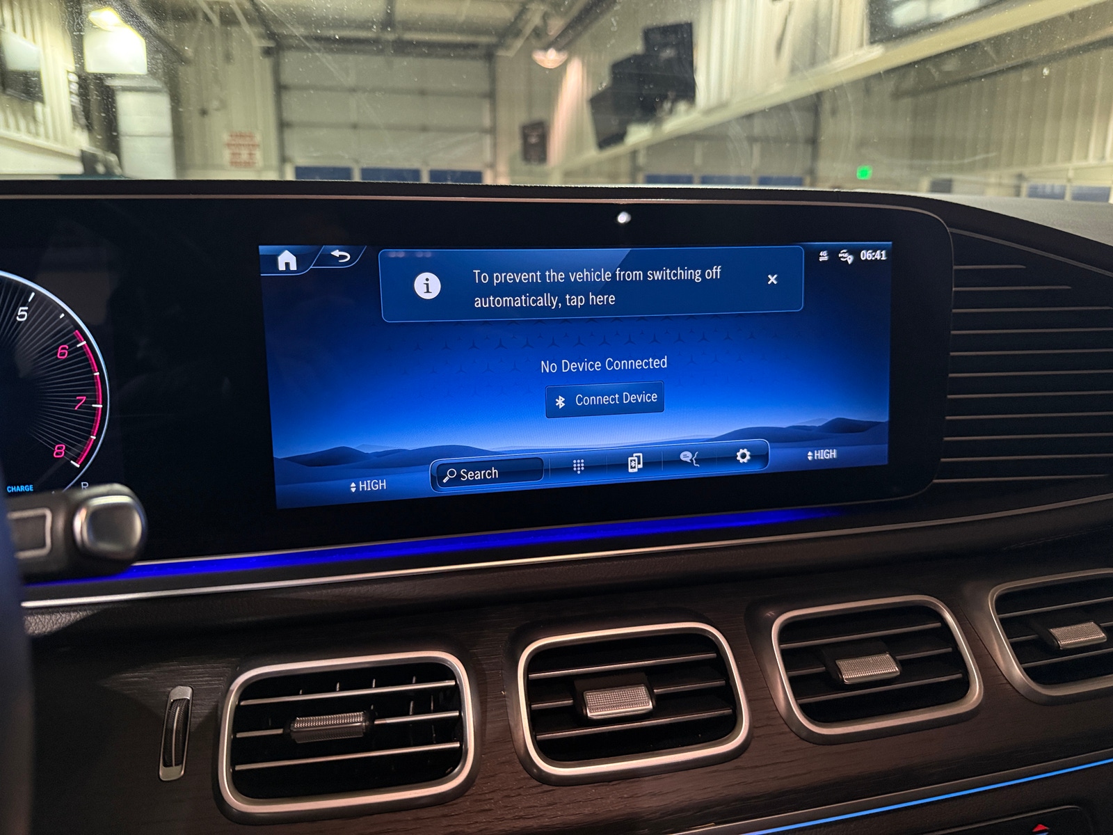 Thumbnail: 2024 Mercedes-Benz GLS - 3