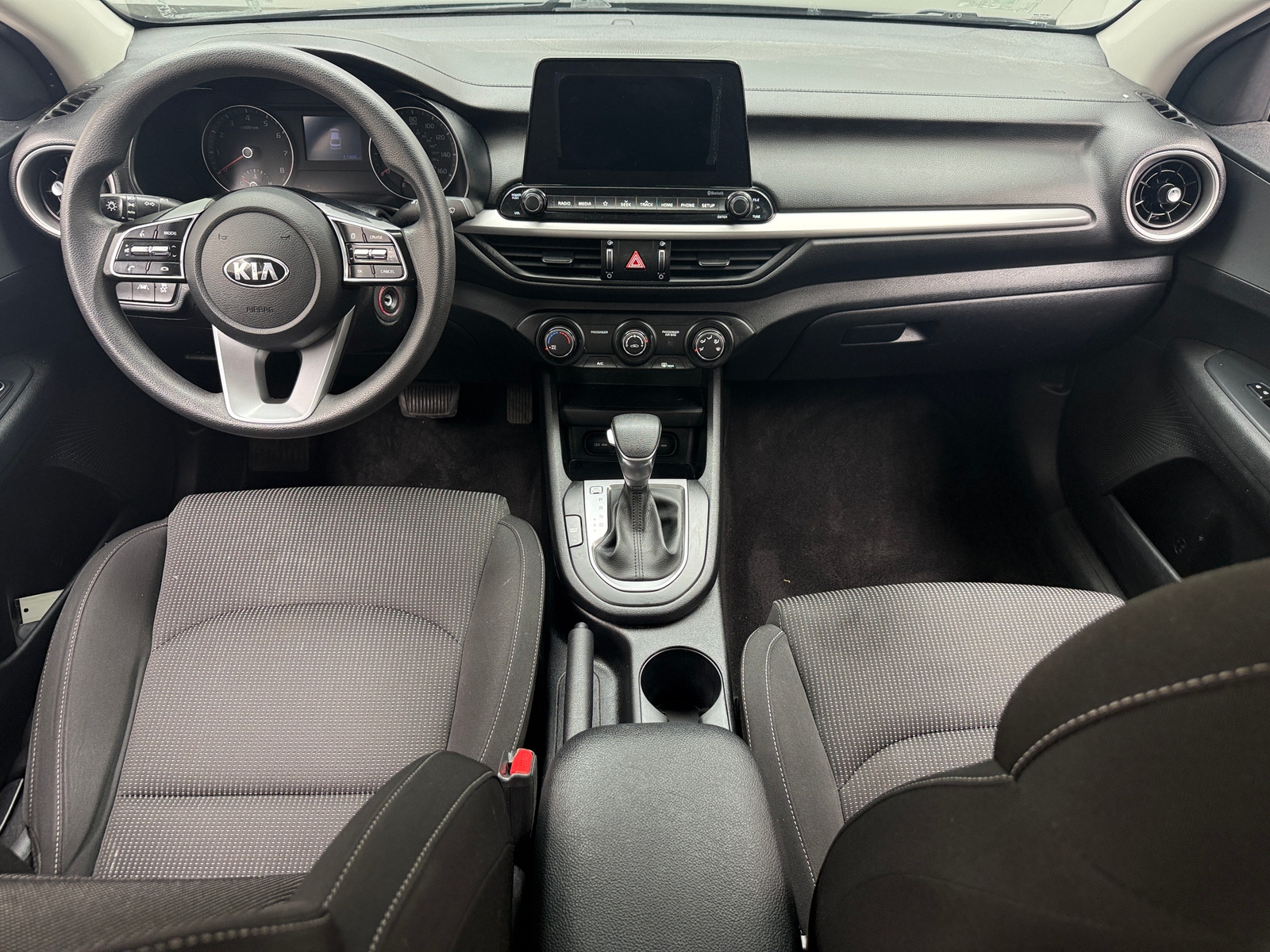 Thumbnail: 2020 Kia Forte - 3