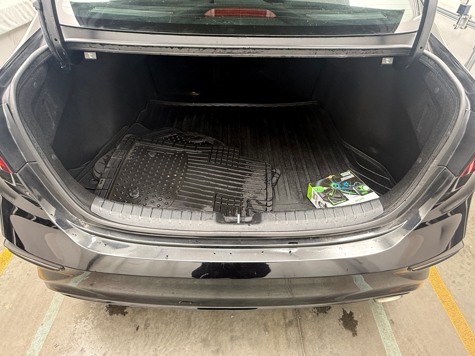 Thumbnail: 2020 Kia Forte - 7