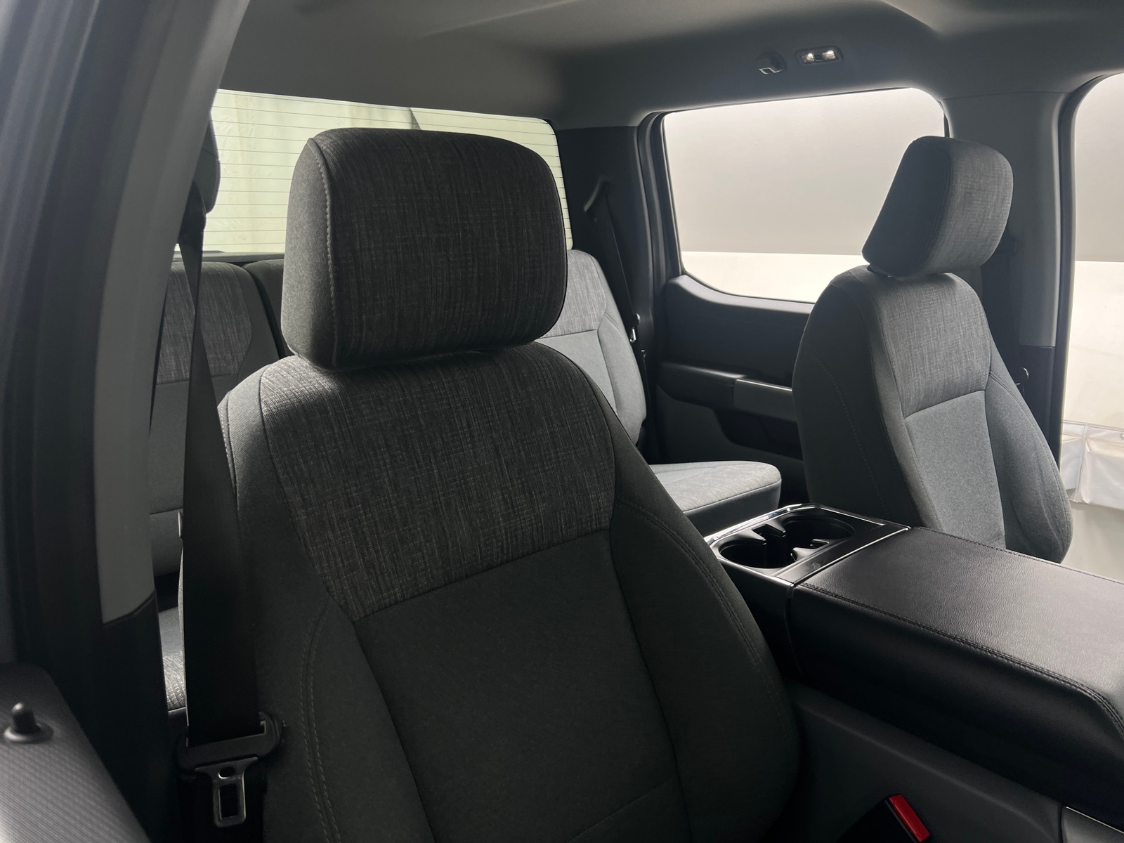 Thumbnail: 2022 Ford Econoline - 2