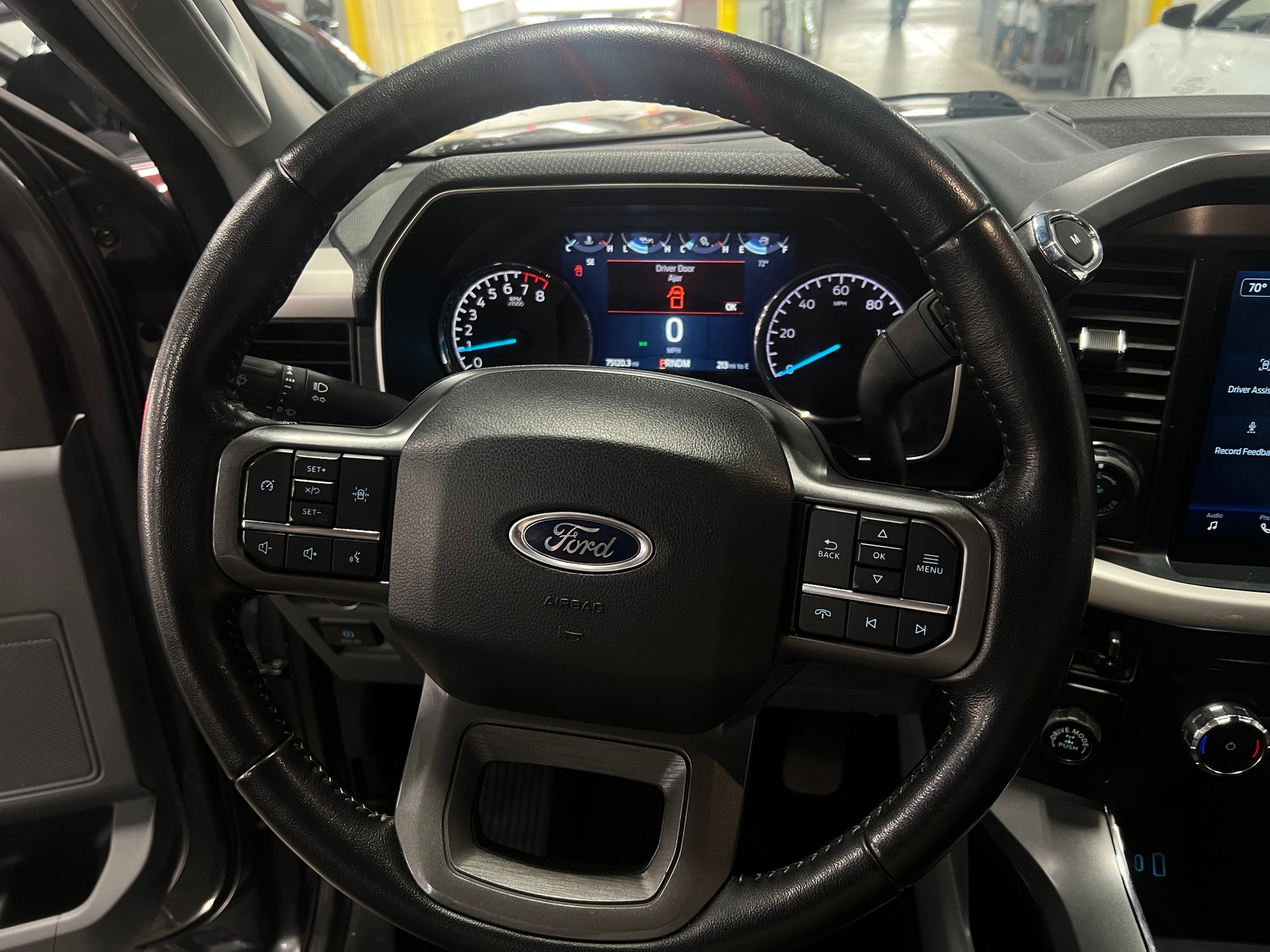 Thumbnail: 2022 Ford Econoline - 5