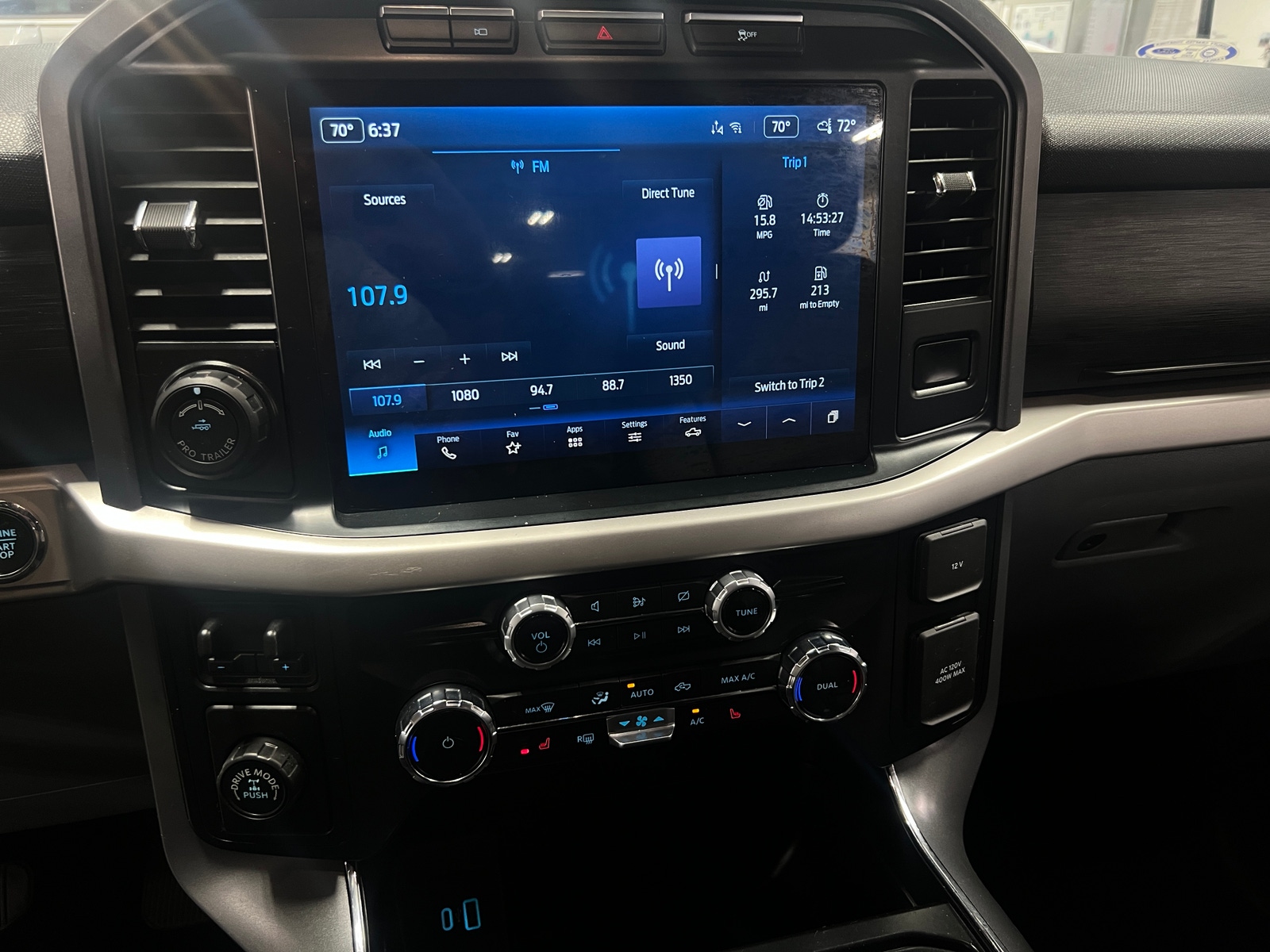 Thumbnail: 2022 Ford Econoline - 4