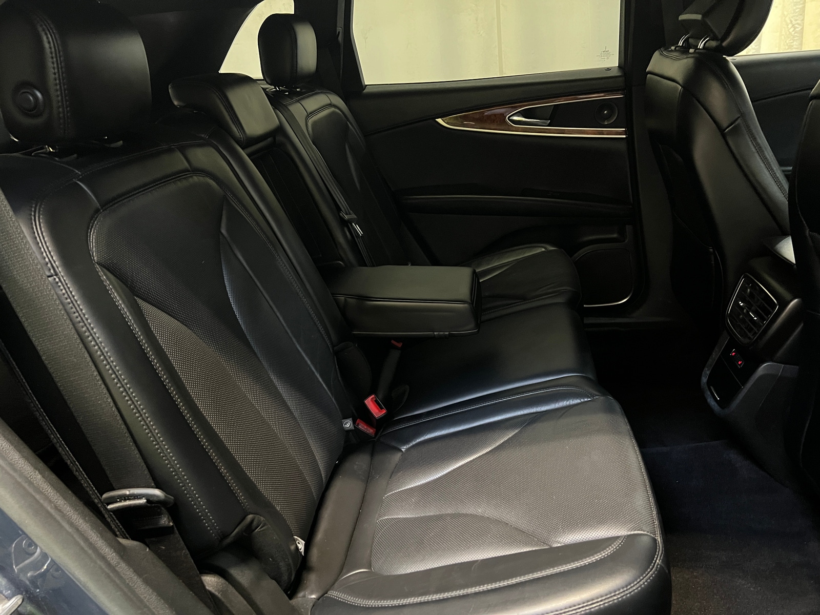 Thumbnail: 2019 Lincoln Nautilus - 5