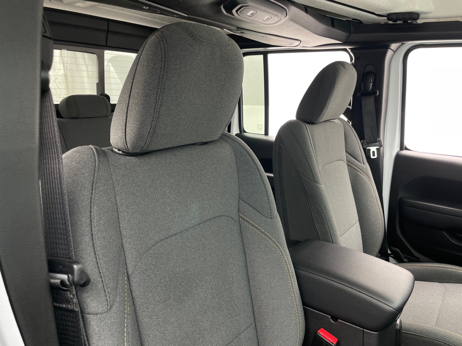 Thumbnail: 2025 Jeep Gladiator - 2