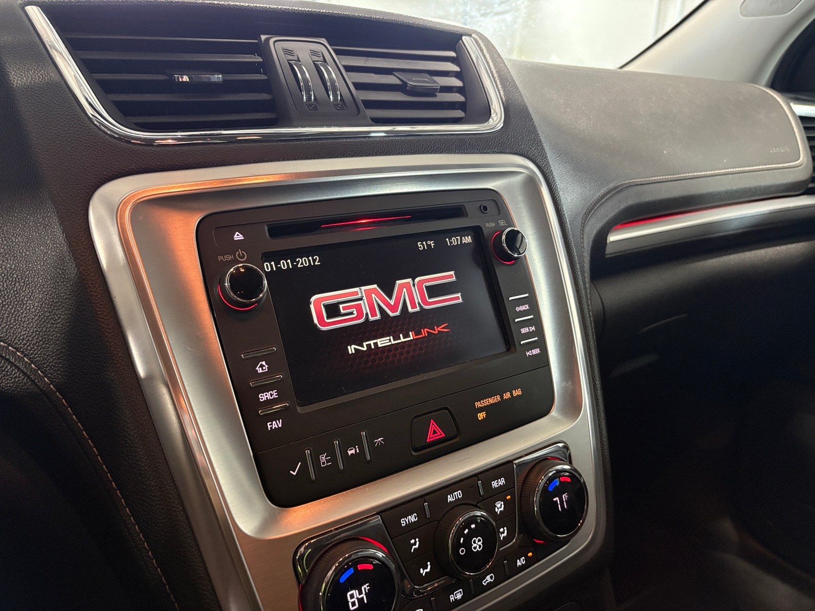 Thumbnail: 2016 GMC Acadia - 3