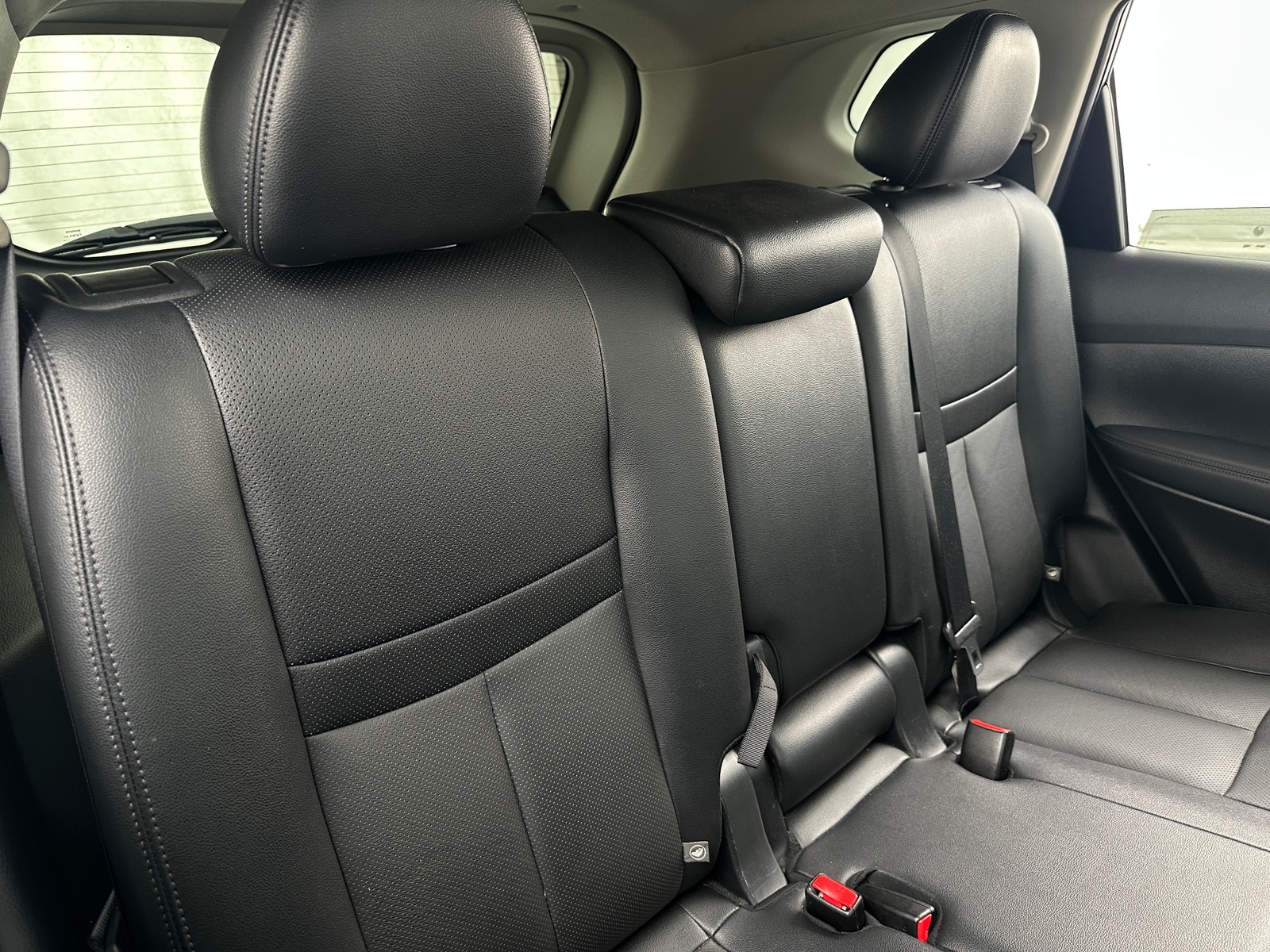 Thumbnail: 2017 Nissan Rogue - 5