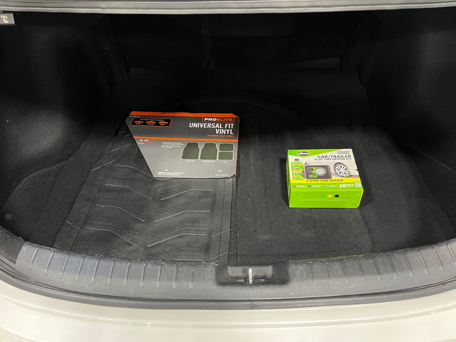 Thumbnail: 2024 Kia Forte - 7