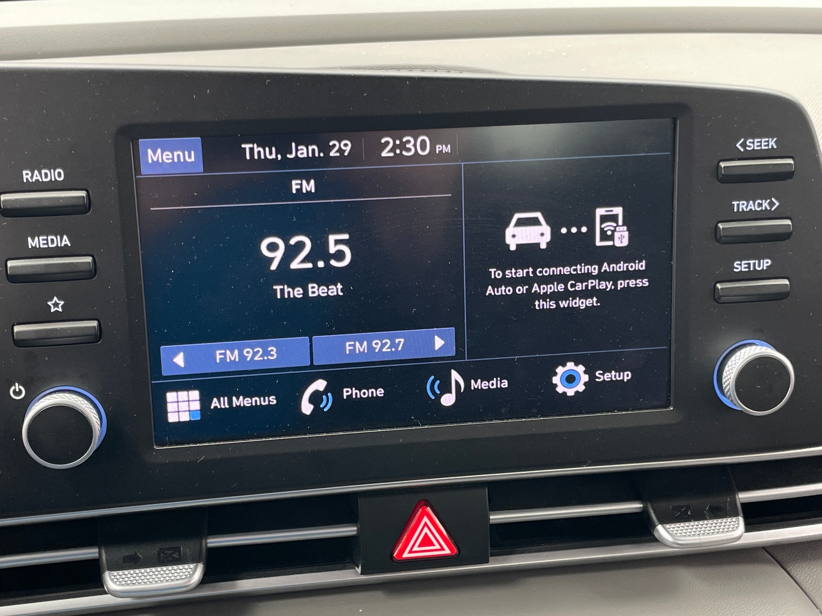 Thumbnail: 2024 Hyundai Elantra - 4