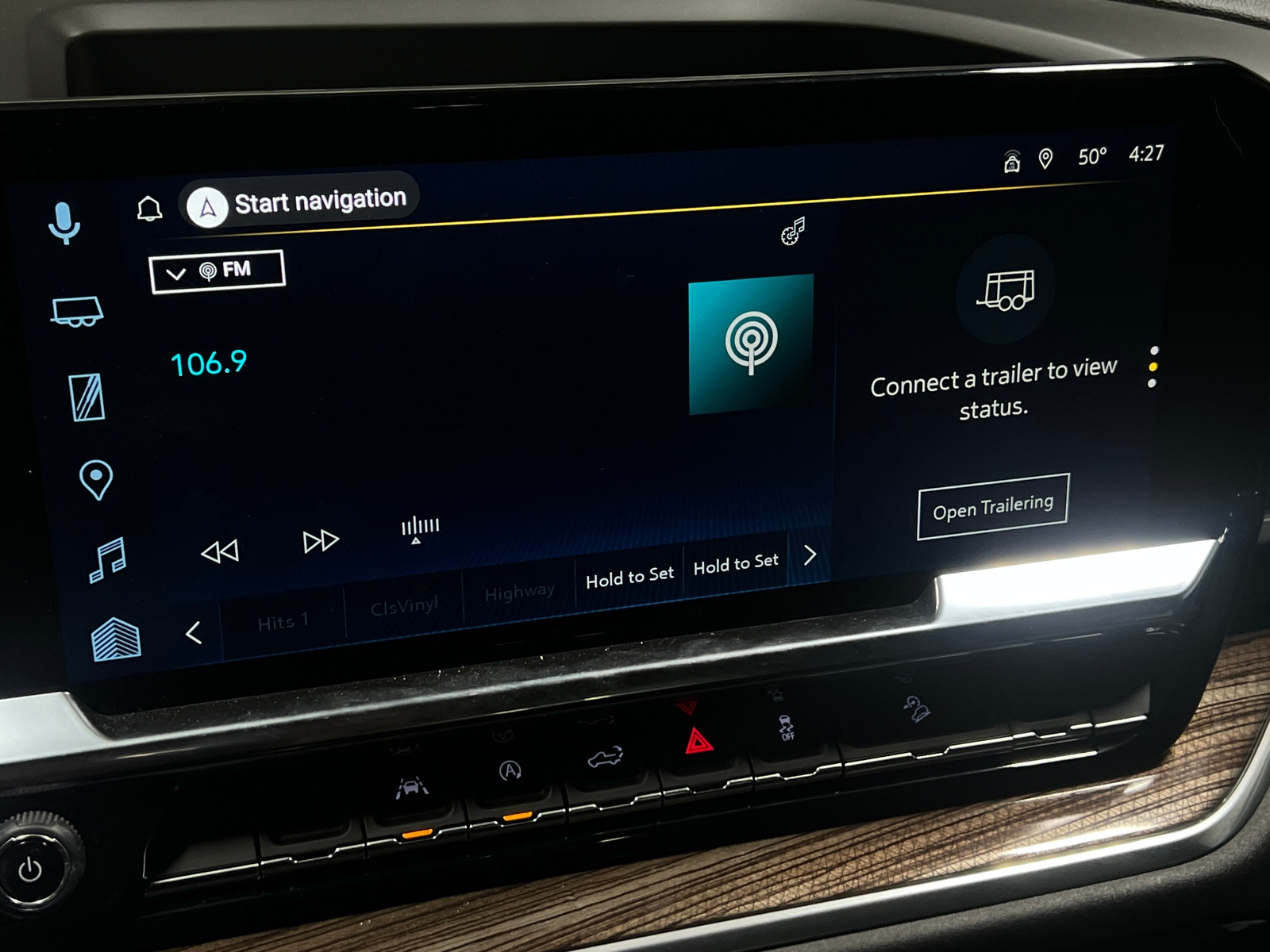 Thumbnail: 2025 Chevrolet Silverado 1500 - 3