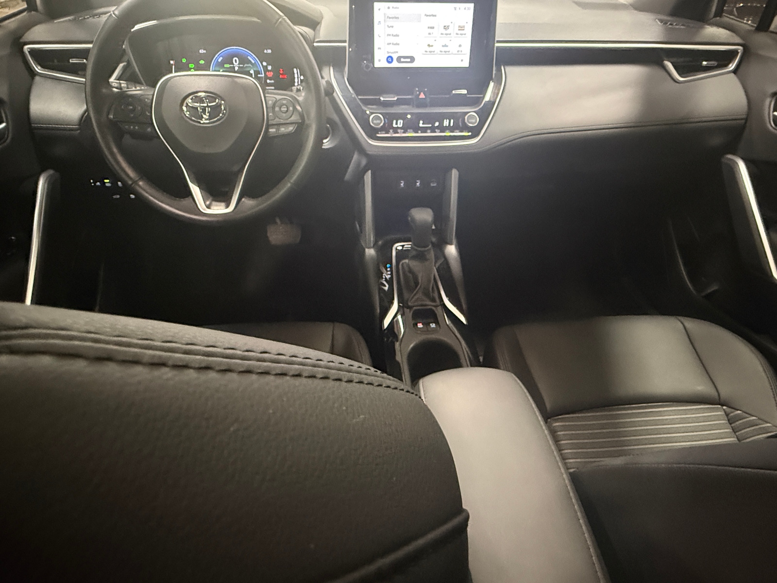 Thumbnail: 2023 Toyota Corolla Cross - 3