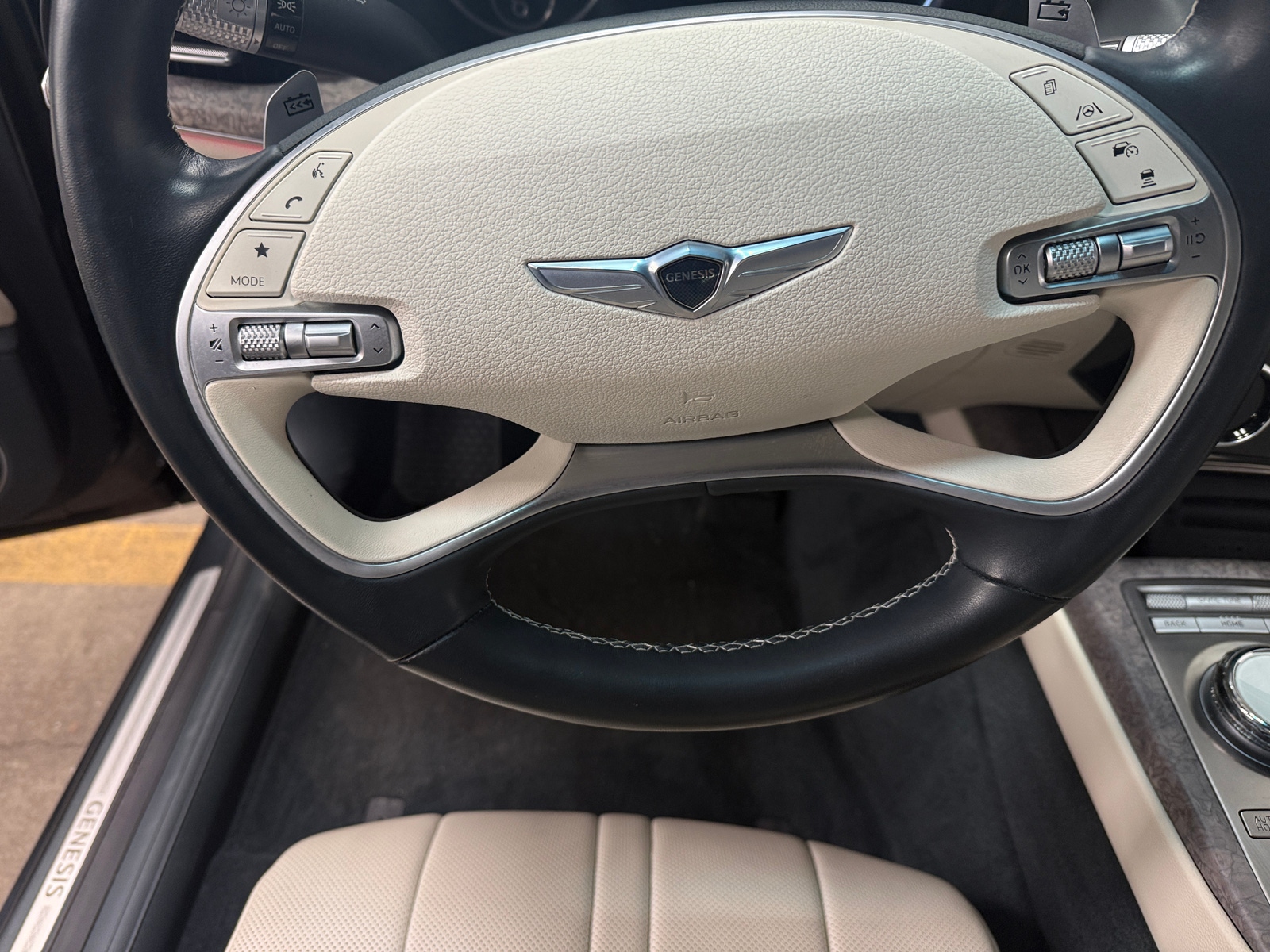 Thumbnail: 2024 Genesis G80 - 4