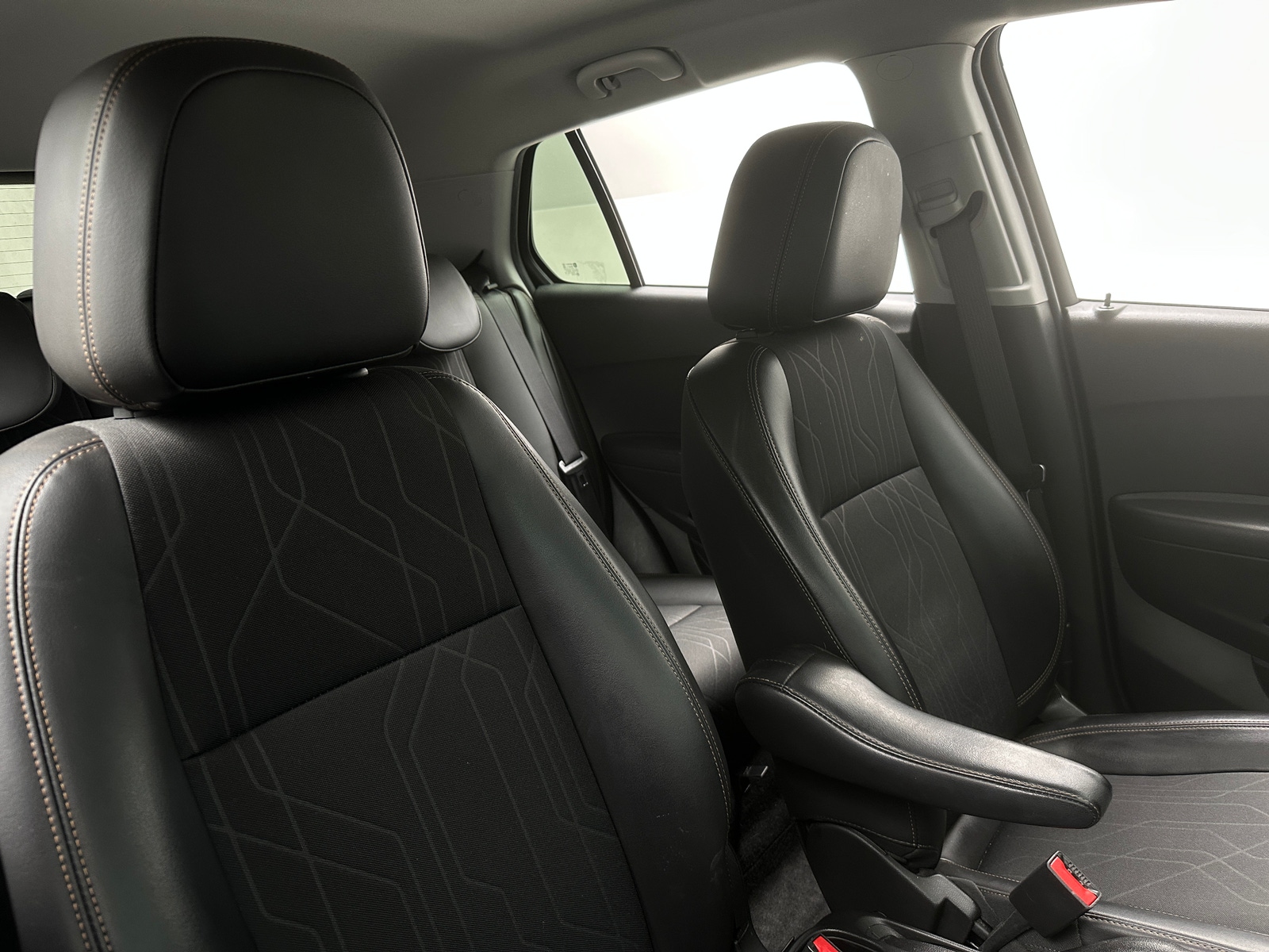 Thumbnail: 2020 Chevrolet Trax - 2