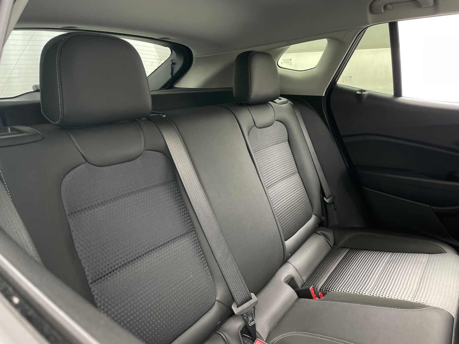 Thumbnail: 2025 Chevrolet Trax - 6