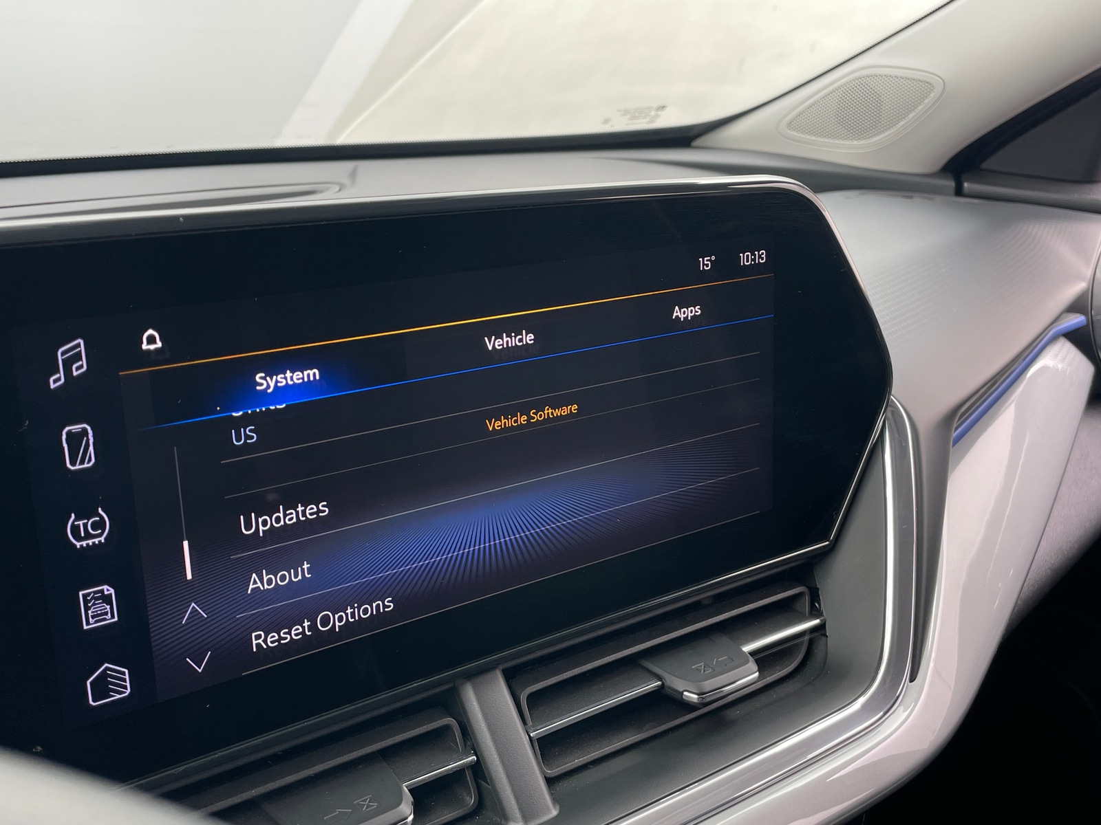 Thumbnail: 2025 Chevrolet Trax - 4