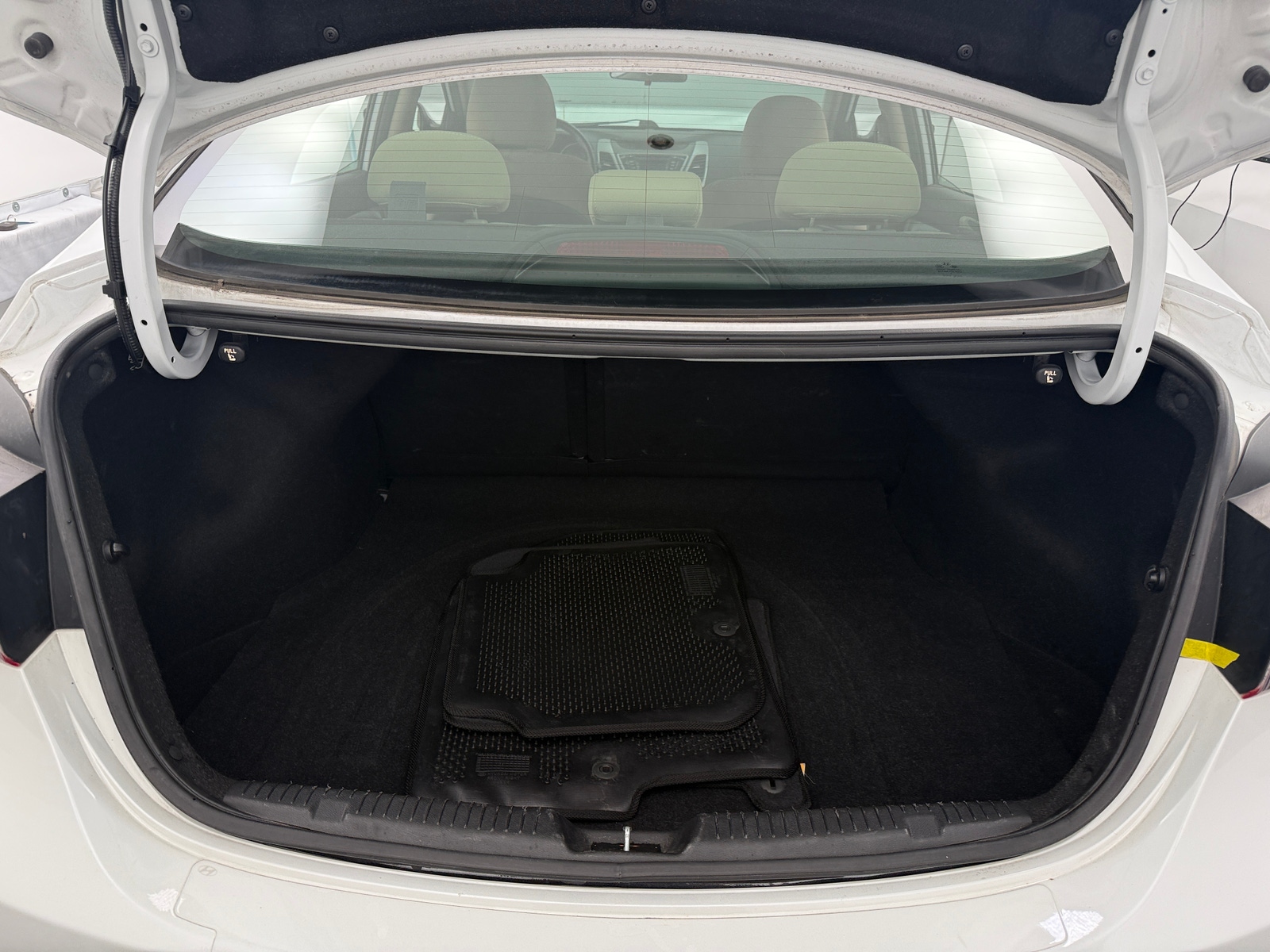 Thumbnail: 2016 Hyundai Elantra - 7