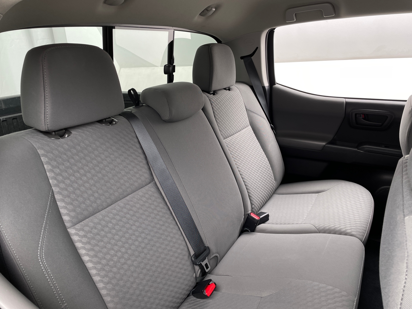 Thumbnail: 2020 Toyota Tacoma - 6