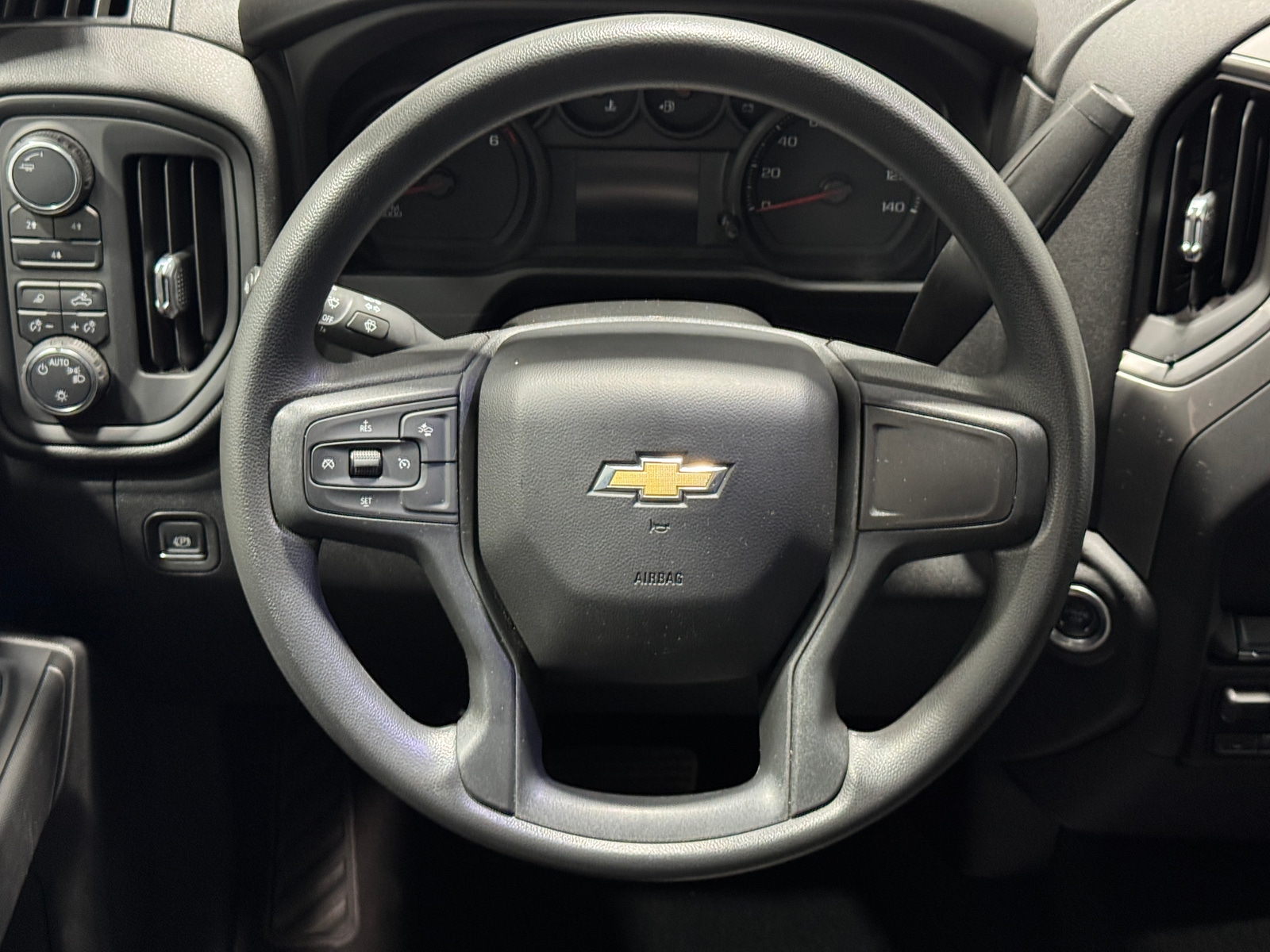 Thumbnail: 2025 Chevrolet Silverado 2500 - 5