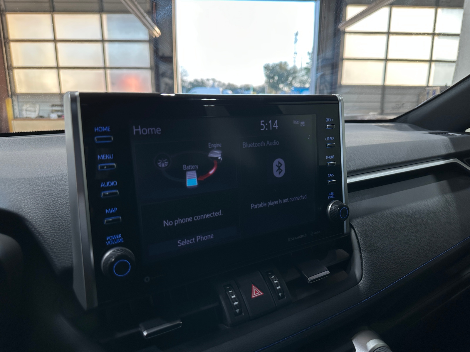 Thumbnail: 2022 Toyota RAV4 - 3