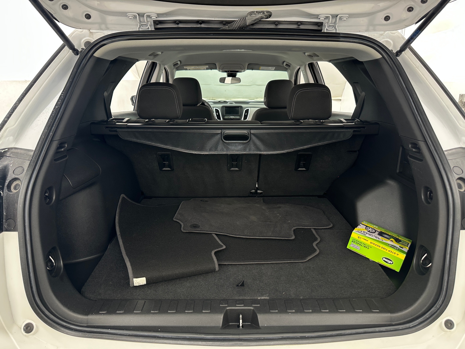 Thumbnail: 2022 Chevrolet Equinox - 7