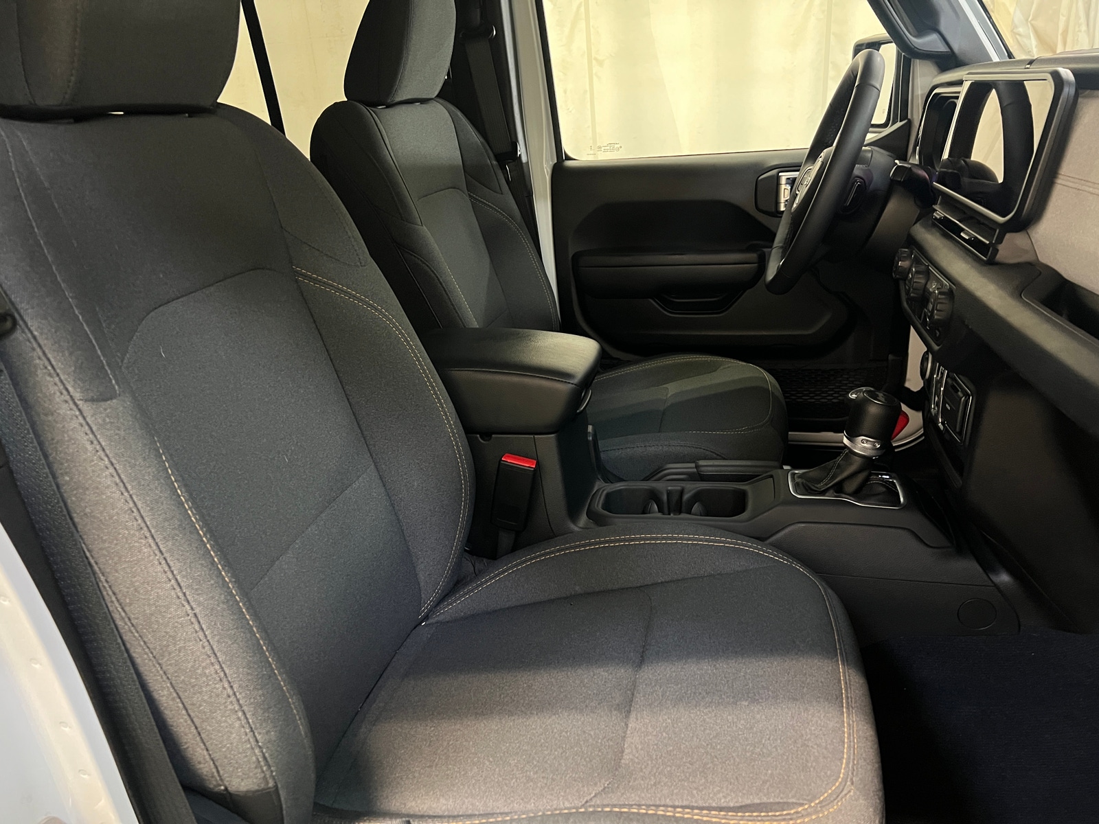 Thumbnail: 2025 Jeep Wrangler - 2