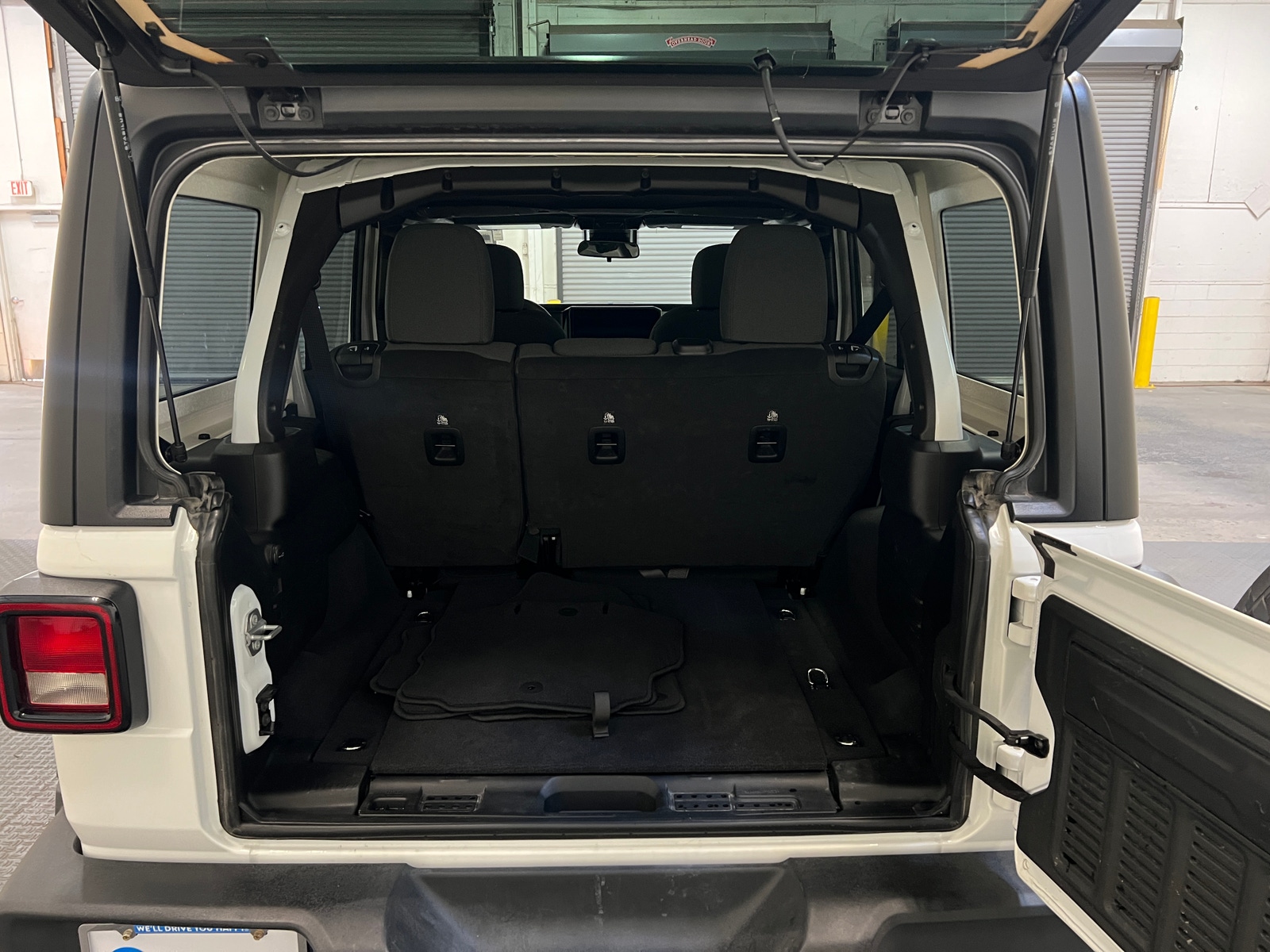 Thumbnail: 2025 Jeep Wrangler - 7